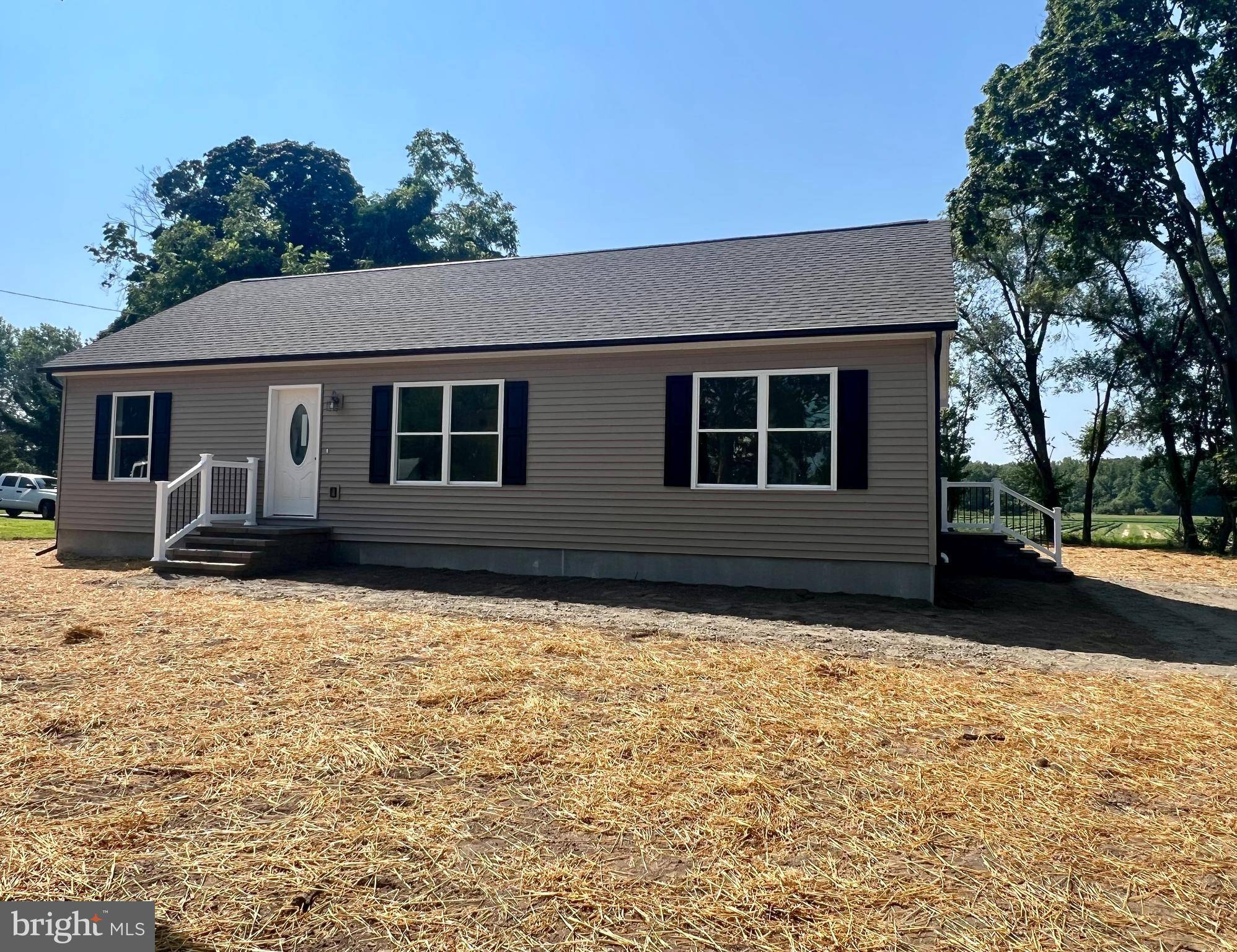 Cedarville, NJ 08311,135 MAPLE AVE