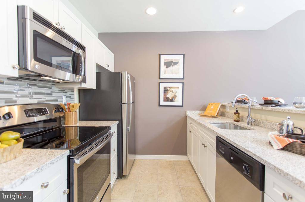 Philadelphia, PA 19103,1900-20 ARCH ST #808