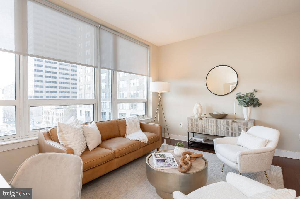 Philadelphia, PA 19103,1900-20 ARCH ST #213