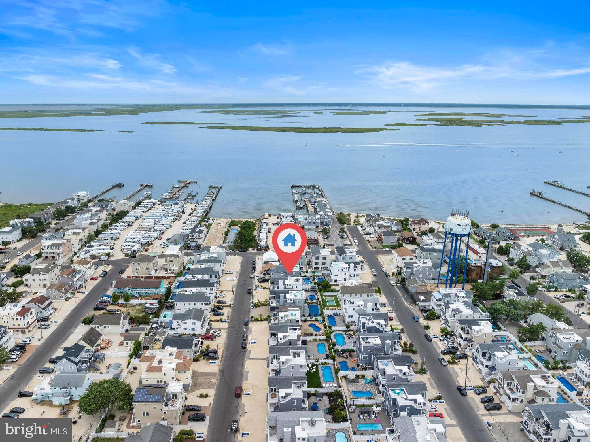 Long Beach Township, NJ 08008,17 W HARDING AVE.