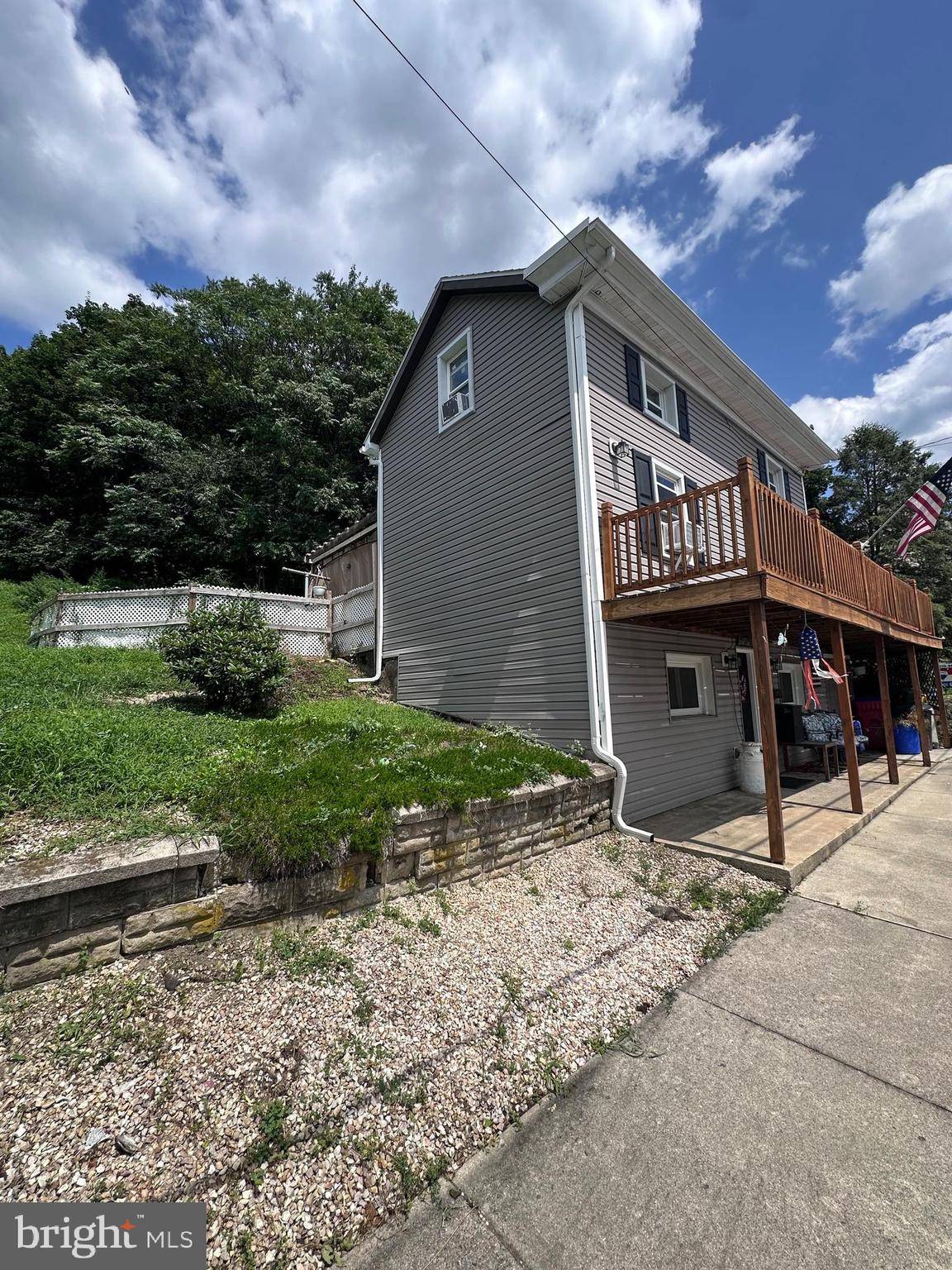 Hamburg, PA 19526,303 PORT CLINTON AVE