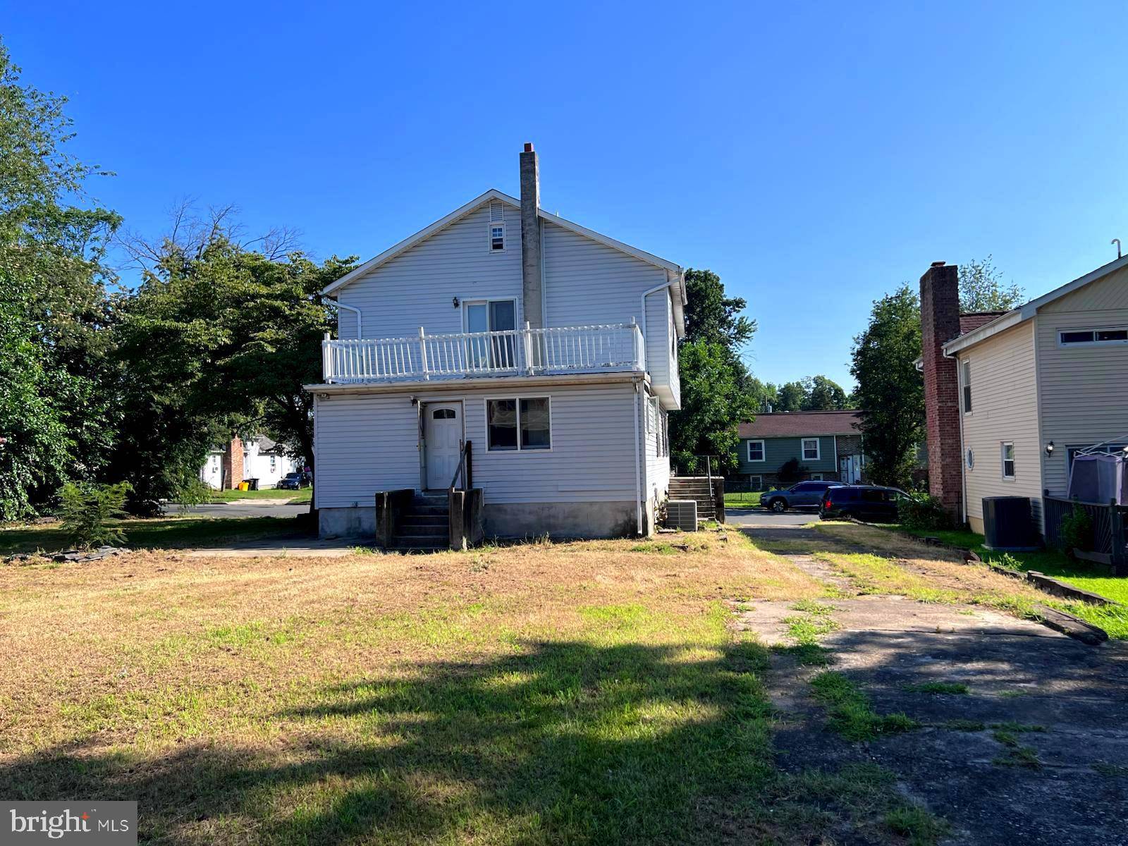 Hamilton, NJ 08610,323 WILFRED AVE