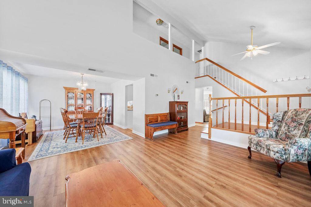 Marlton, NJ 08053,74 CARLTON AVE