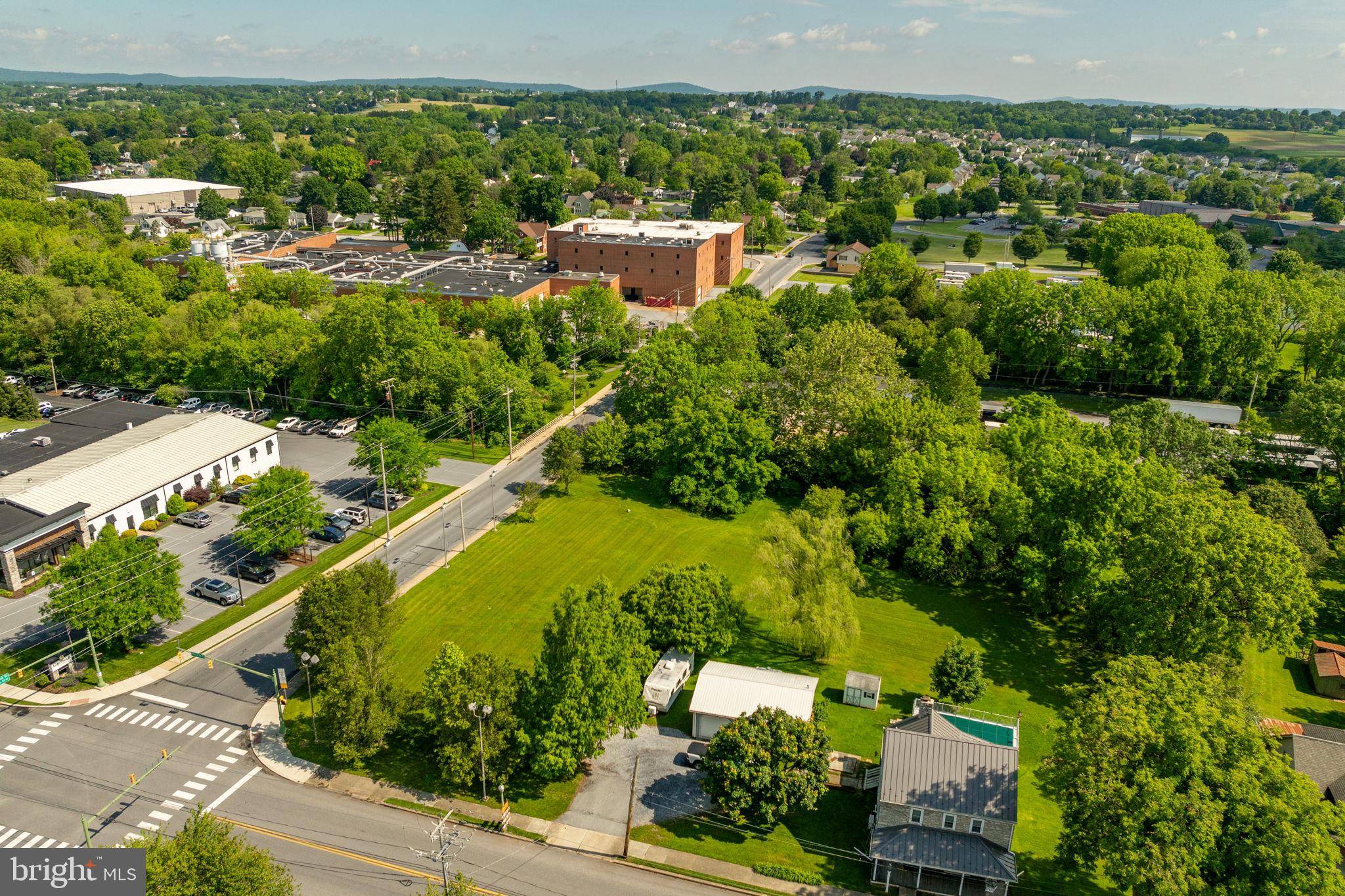 Lititz, PA 17543,601 E MAIN ST