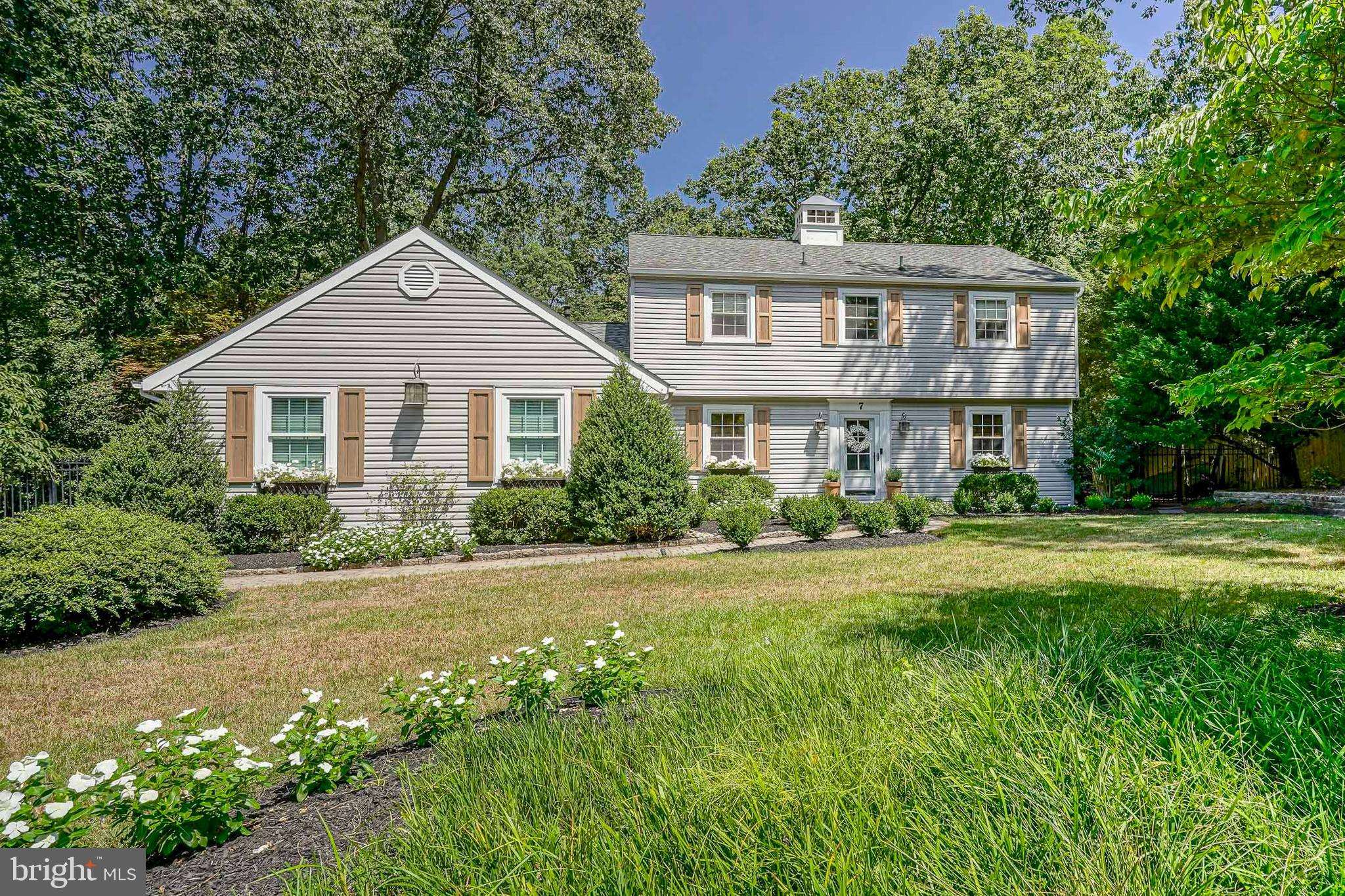 Medford, NJ 08055,7 TALLOWOOD DR