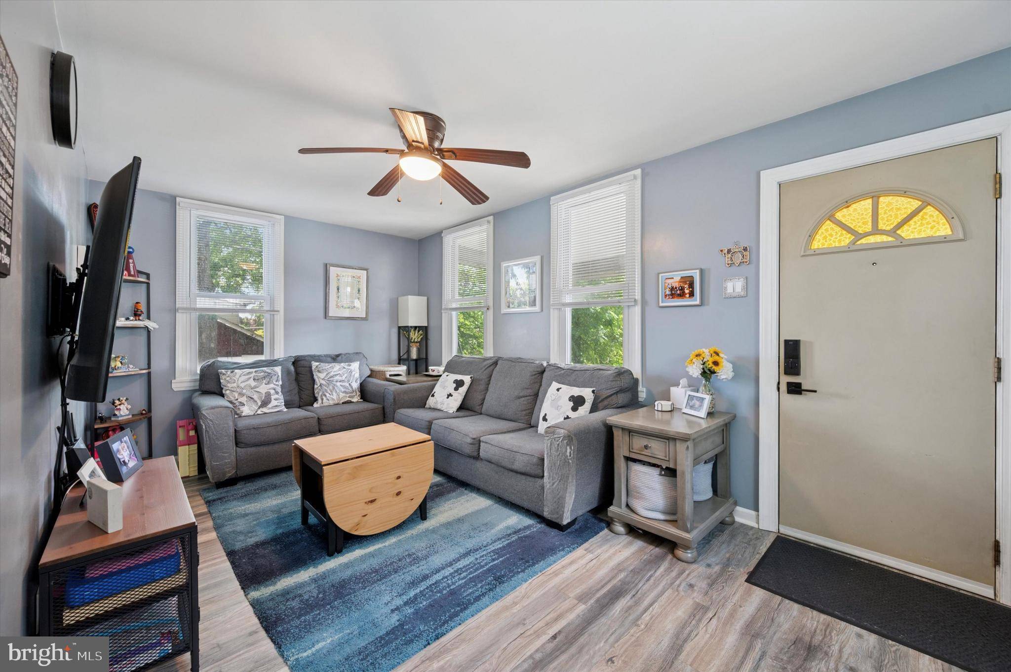 Abington, PA 19001,926 BRADFIELD RD