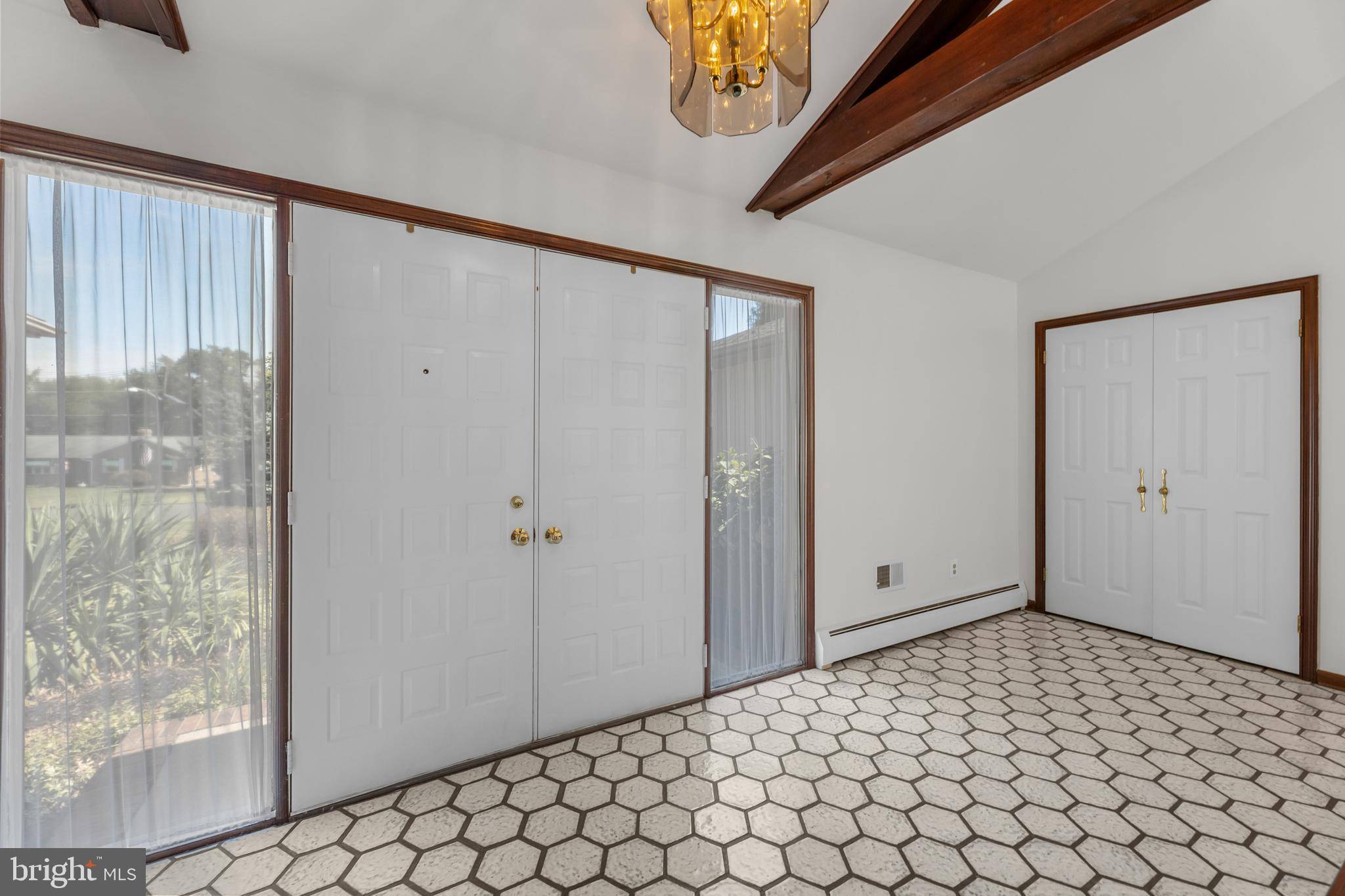 Robbinsville, NJ 08691,143 RICHARDSON RD