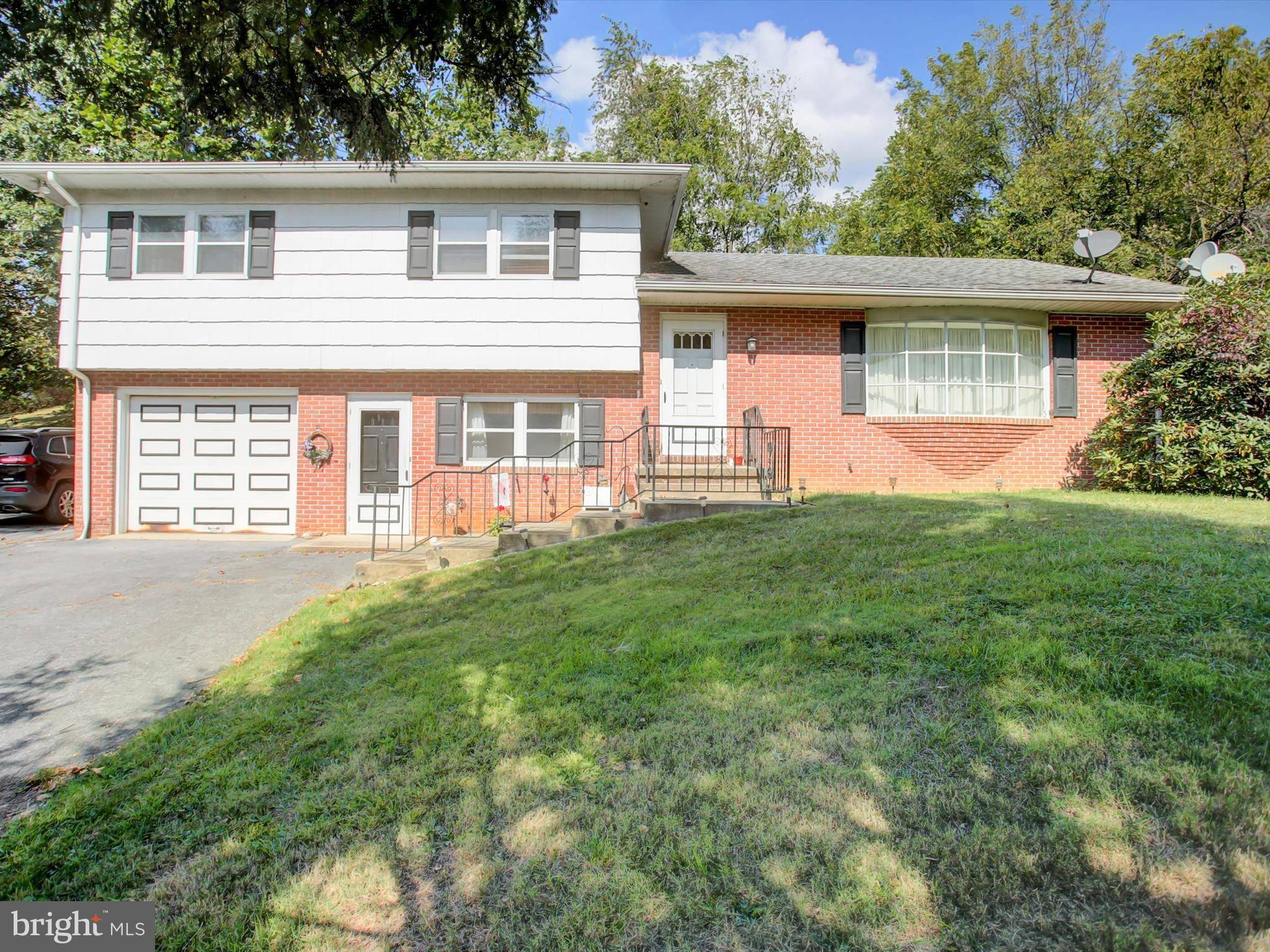 Waynesboro, PA 17268,8655 WAYNE RD