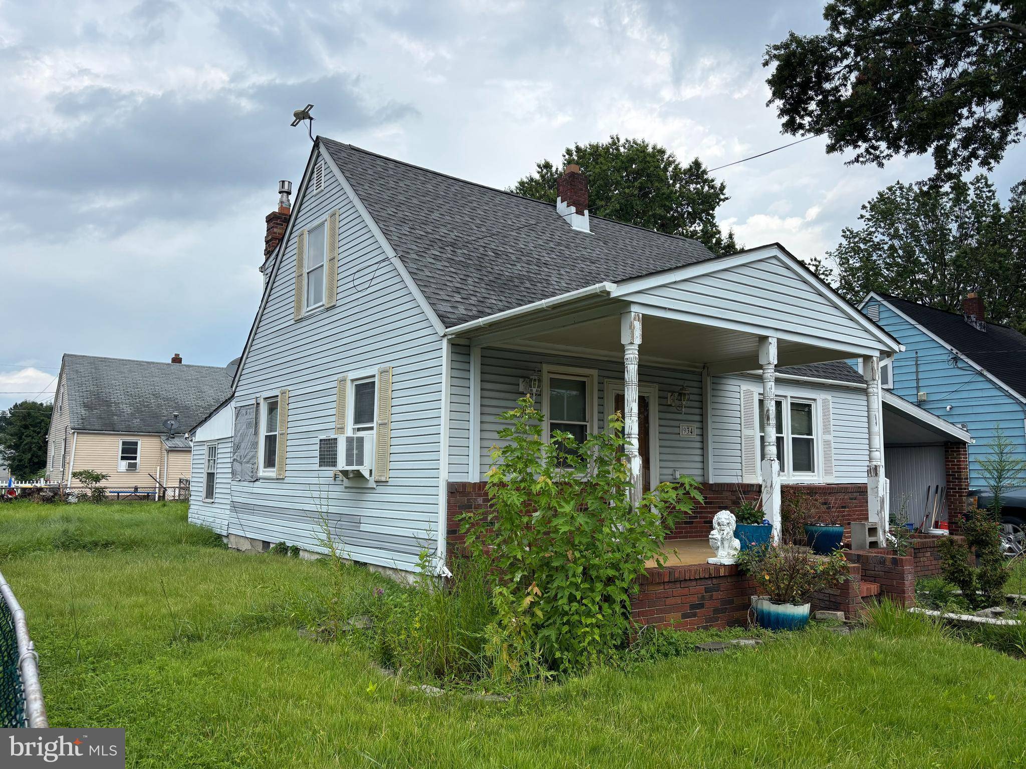 Baltimore, MD 21221,934 KINWAT AVE