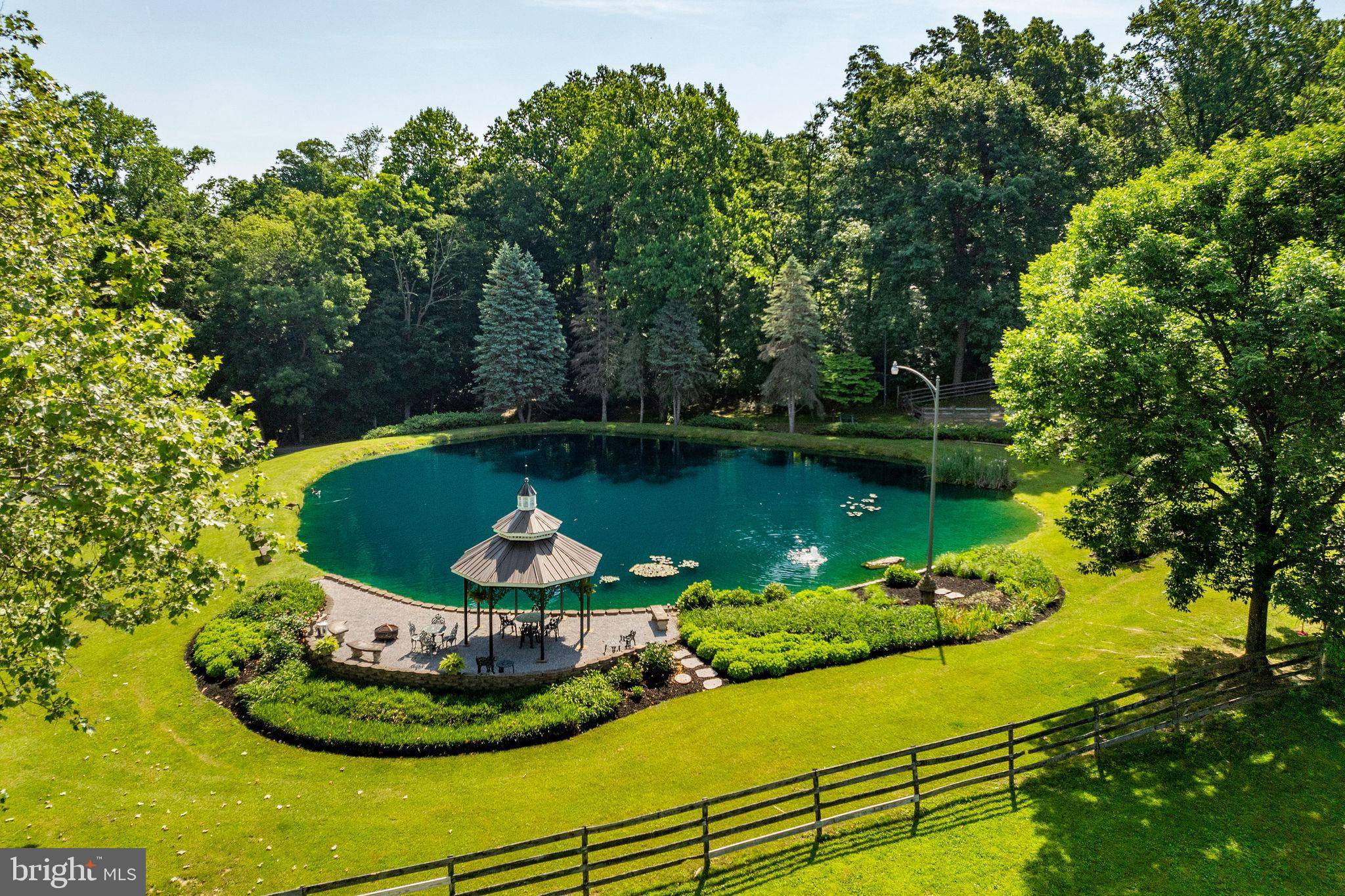 York, PA 17402,4338 OLD ORCHARD RD