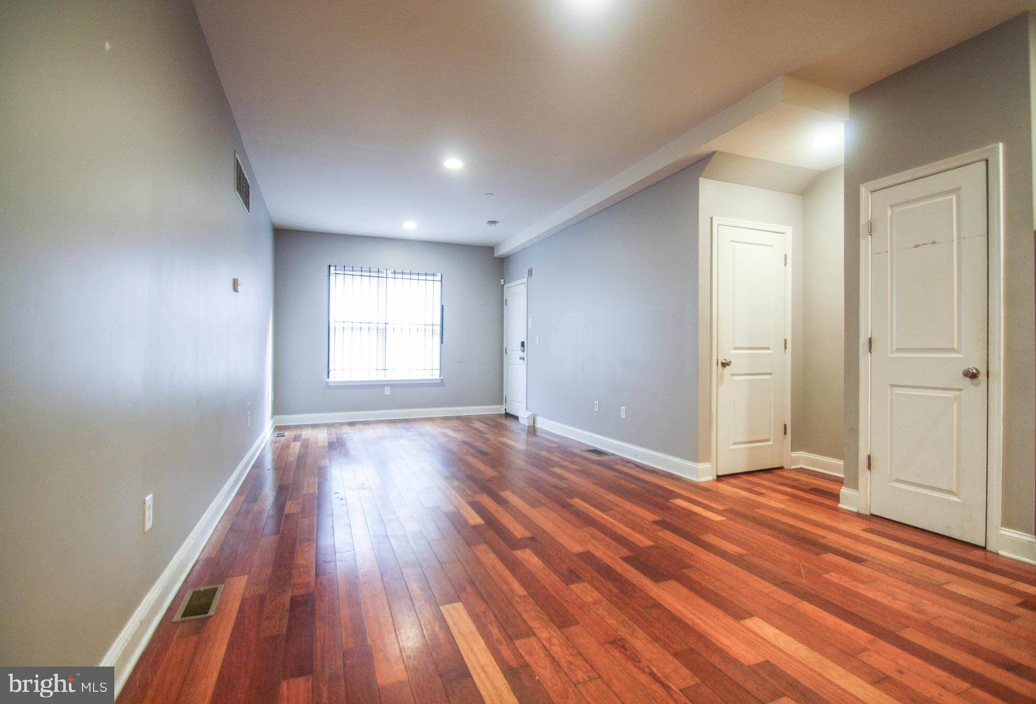 Philadelphia, PA 19121,1938 N GRATZ ST #1