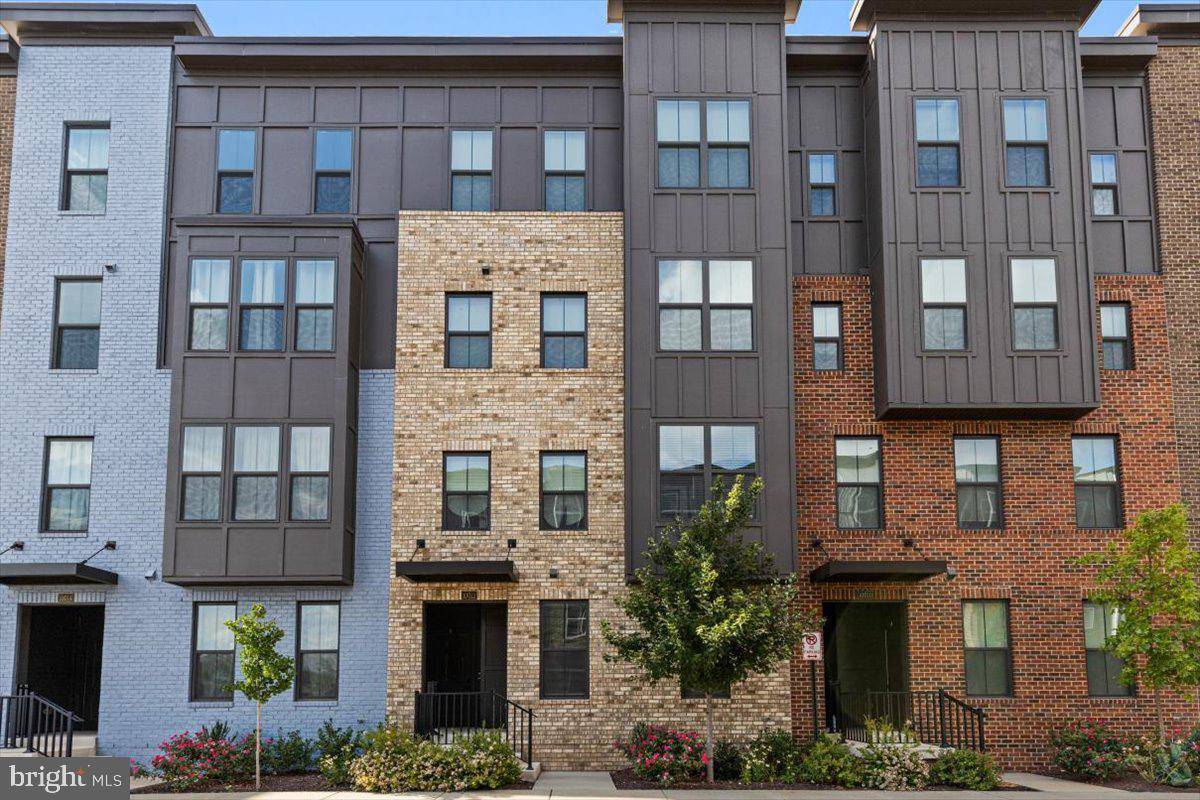 Laurel, MD 20723,10012-A AMERICAN PHAROAH LN