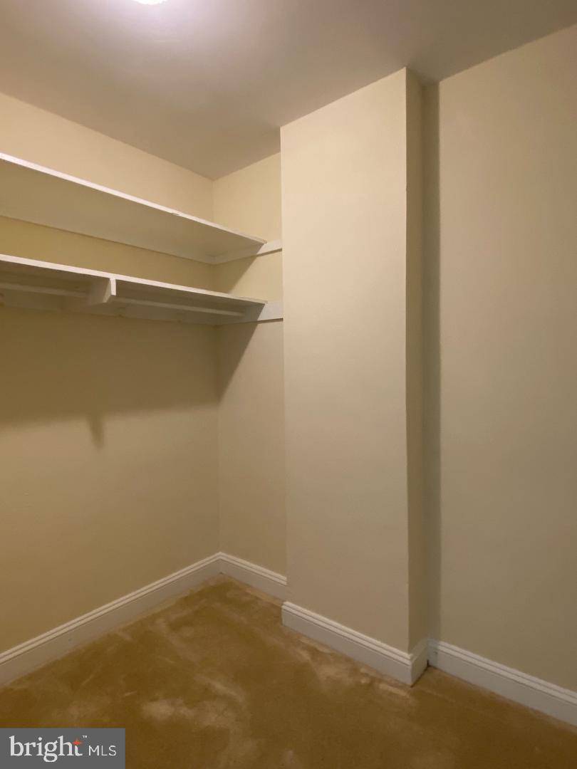 Arlington, VA 22209,1121 ARLINGTON BLVD #526