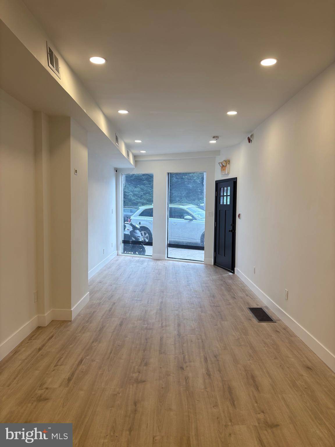 Philadelphia, PA 19146,1326 POINT BREEZE AVE