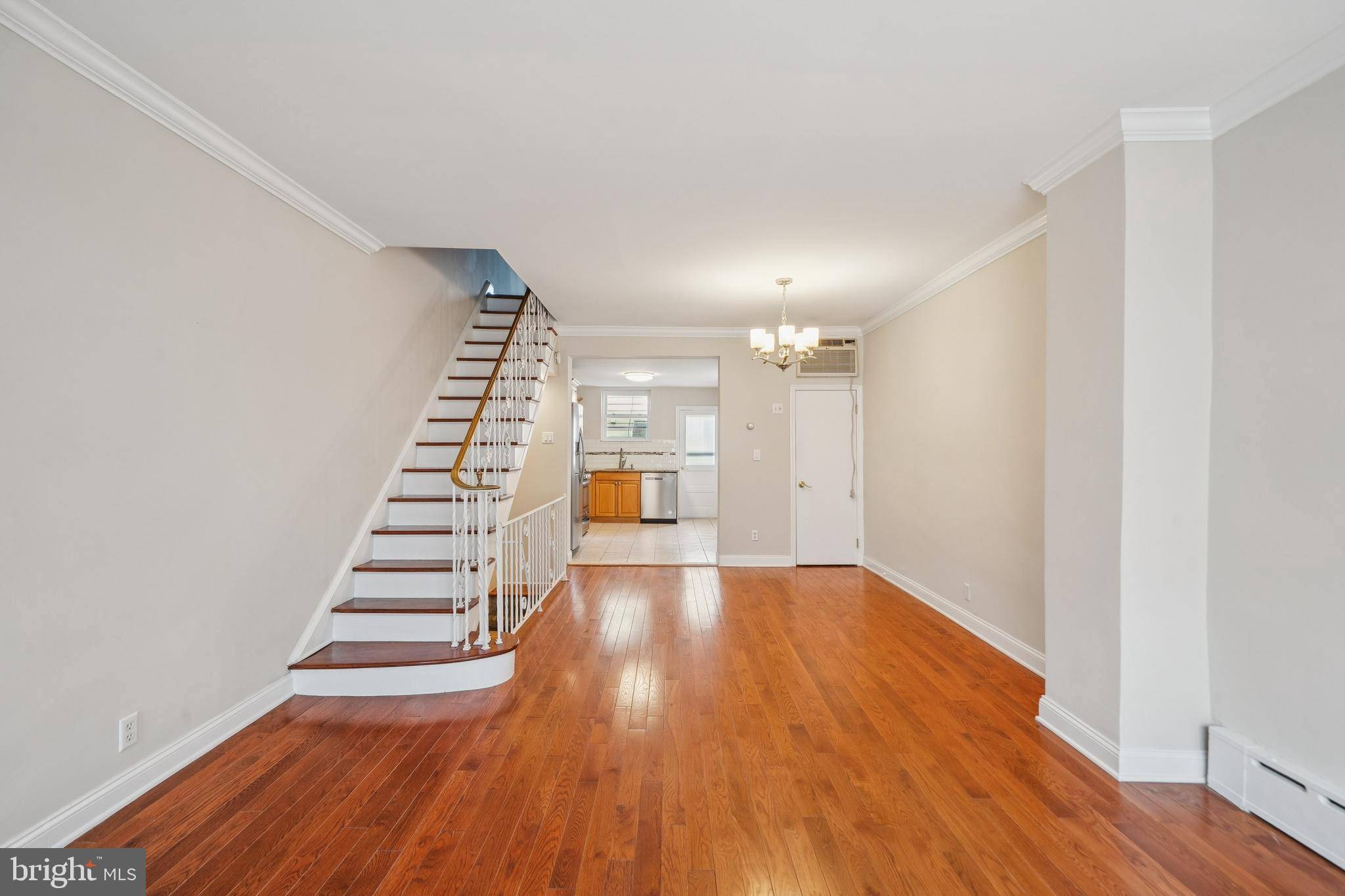 Philadelphia, PA 19148,2620 S CAMAC ST