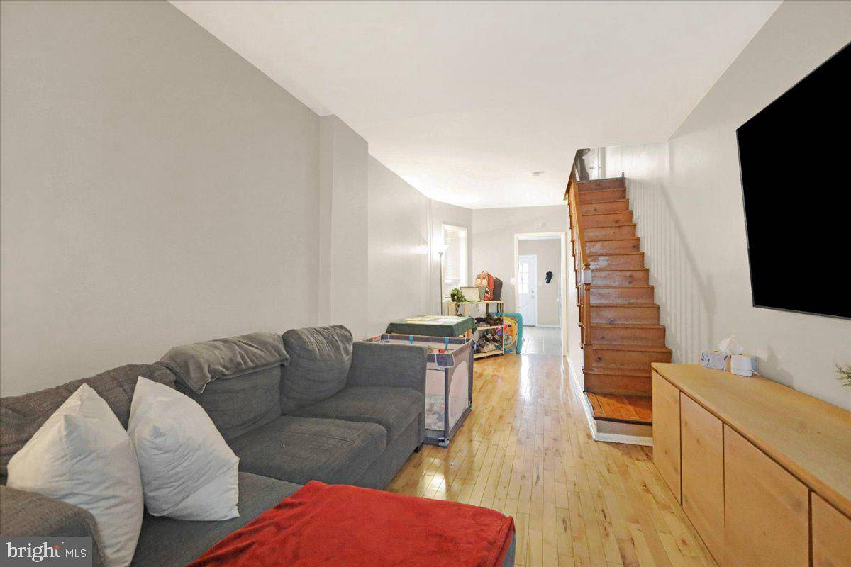 Reading, PA 19611,330 KLINE ST