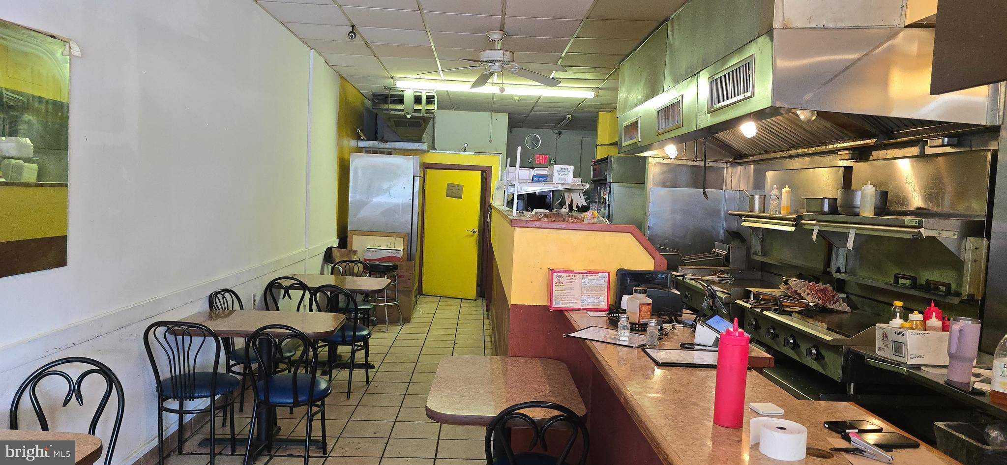 Philadelphia, PA 19120,6003 N 5TH ST