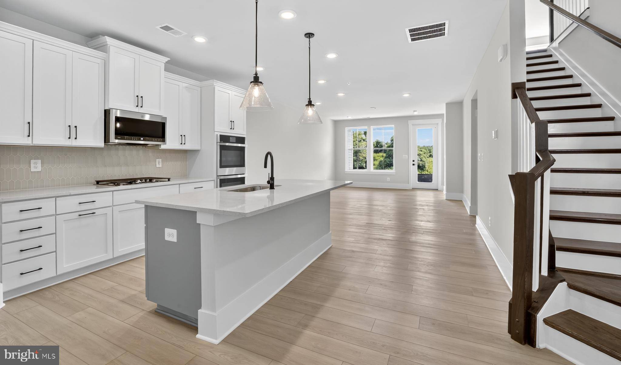 Upper Marlboro, MD 20772,3704 ELIZABETH RIVER DR