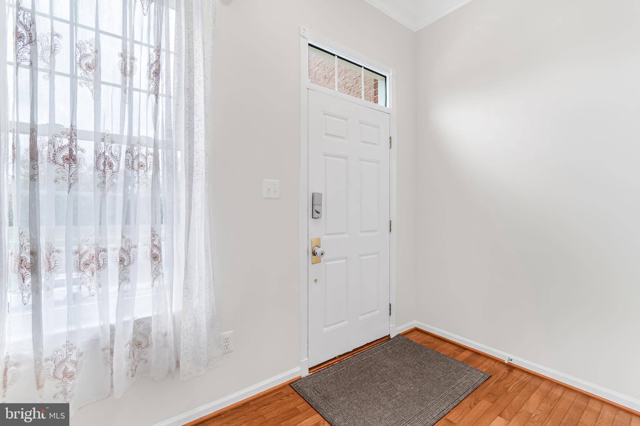 Chantilly, VA 20152,25192 WHIPPOORWILL TER