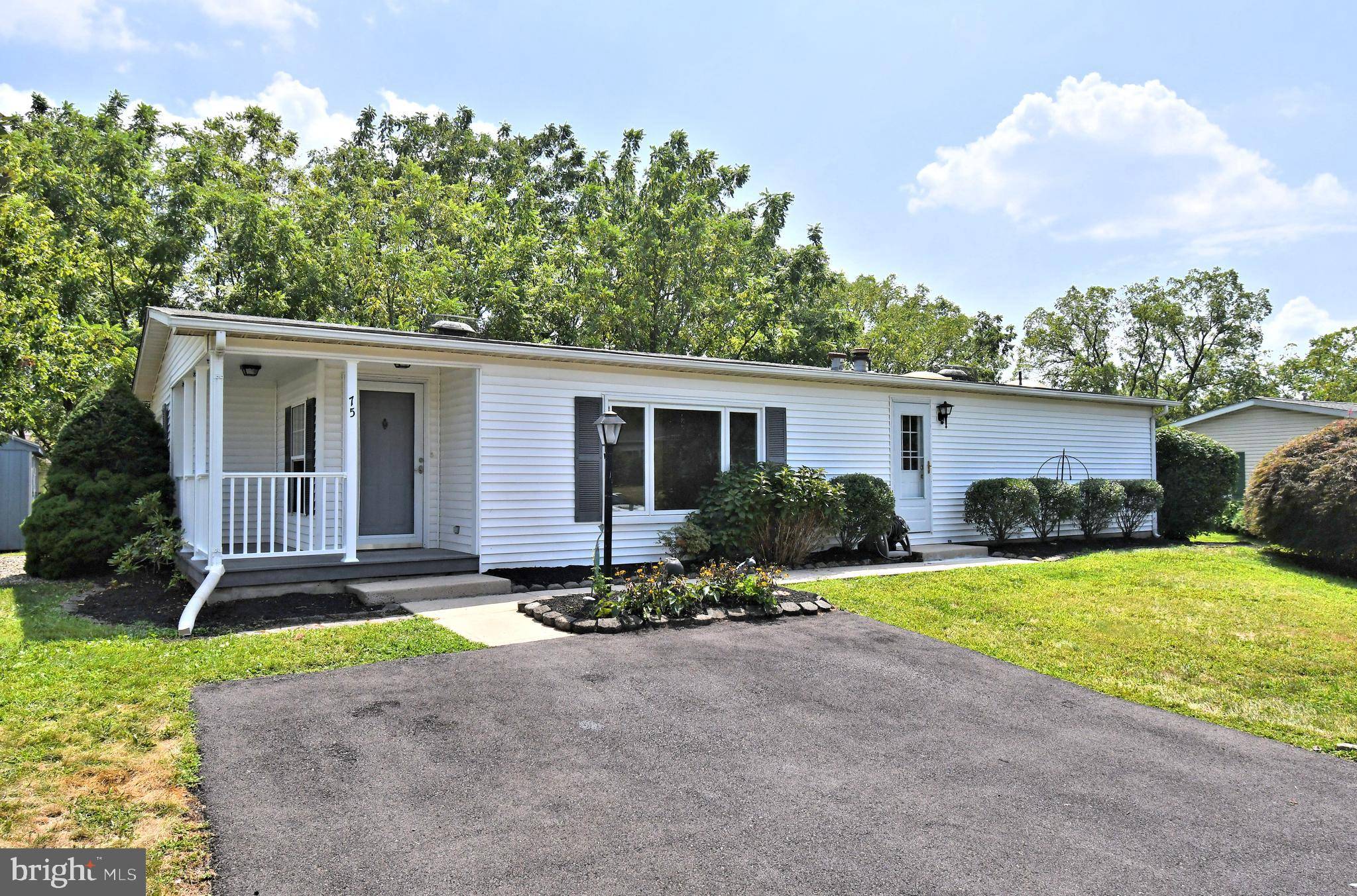 Harleysville, PA 19438,75 WOOD HOLLOW DR