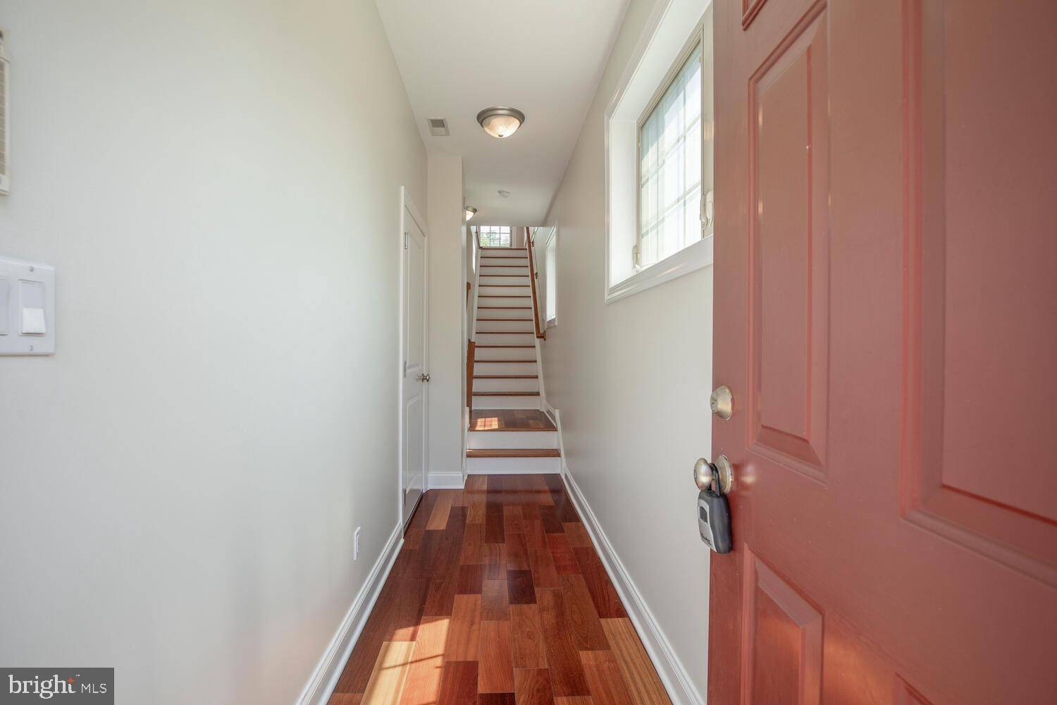 Philadelphia, PA 19128,635 DUPONT ST #O