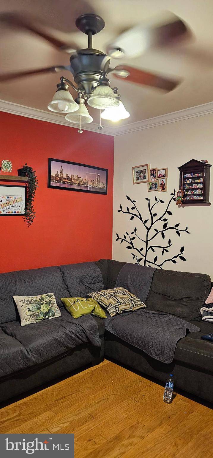 Trenton, NJ 08629,112 COLUMBUS AVE