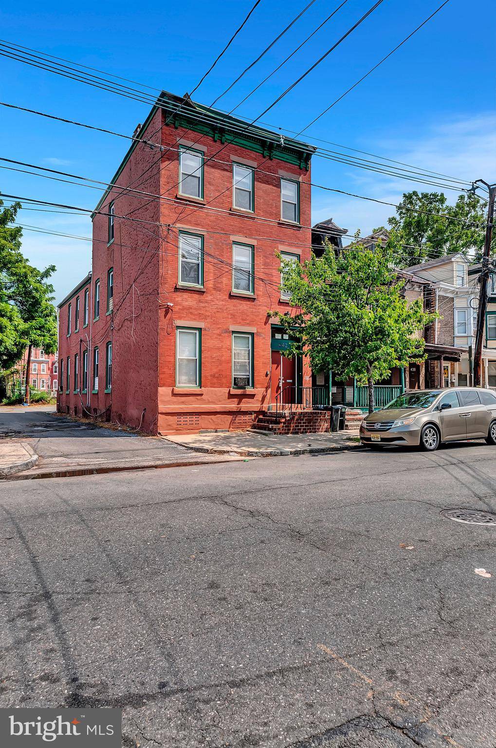 Trenton, NJ 08618,442 W HANOVER ST #2A