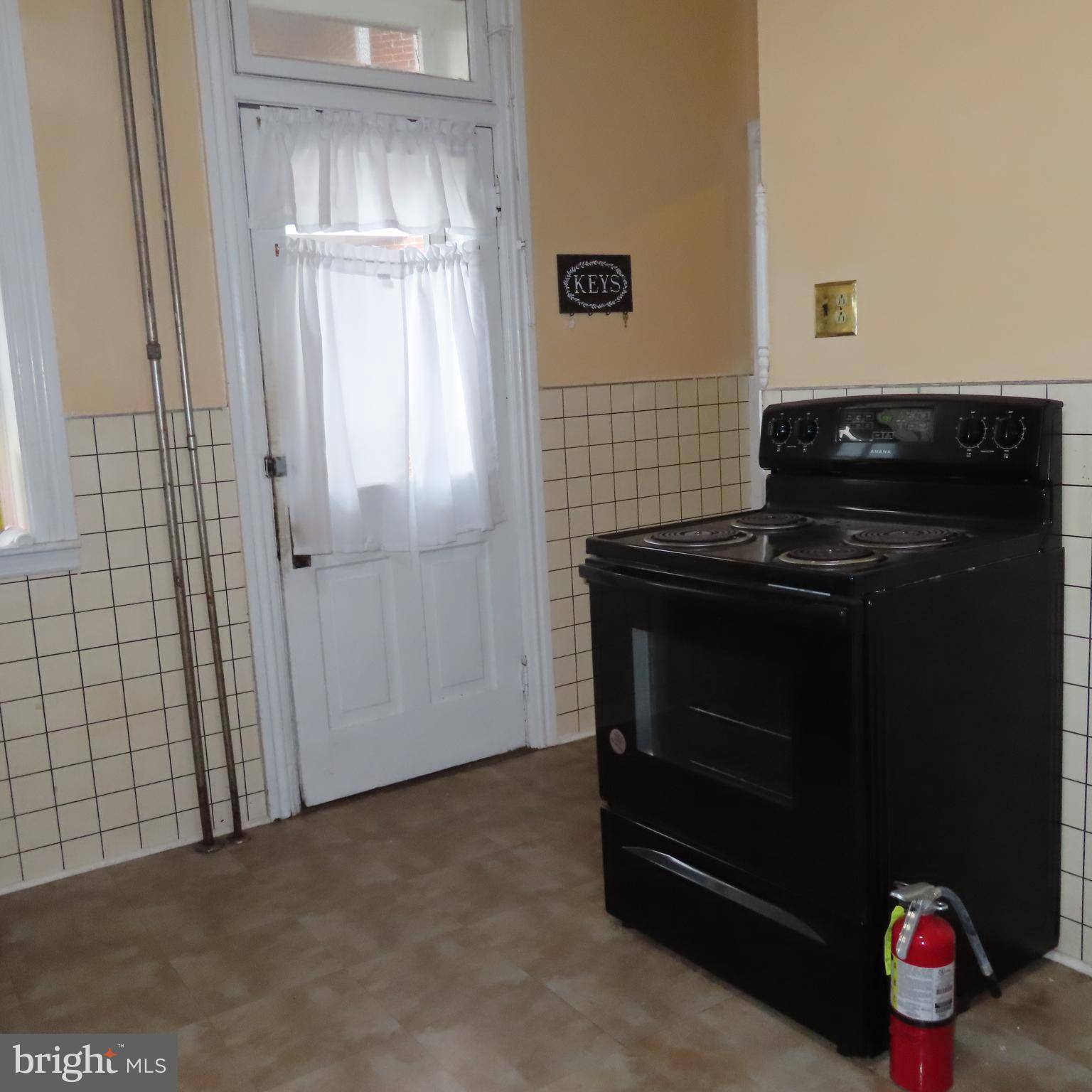 Shippensburg, PA 17257,103 N EARL ST