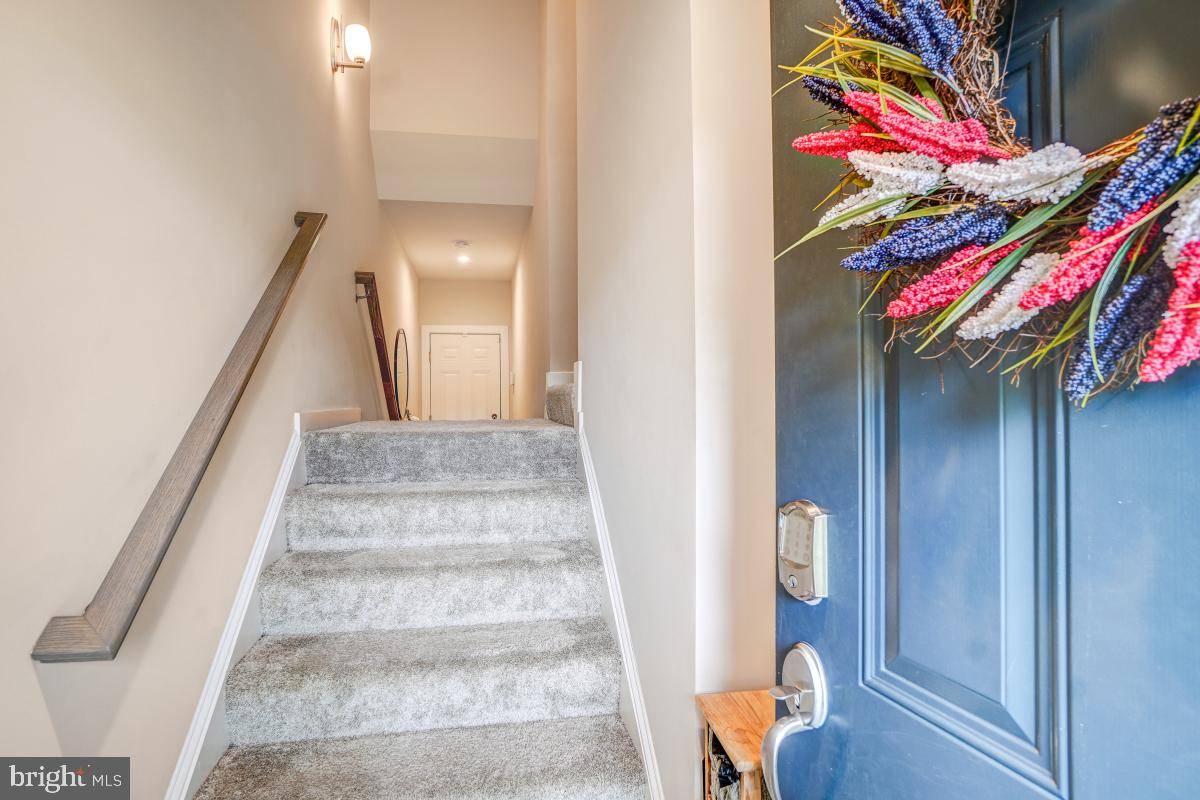 Manassas Park, VA 20111,408-B PULLMAN PL