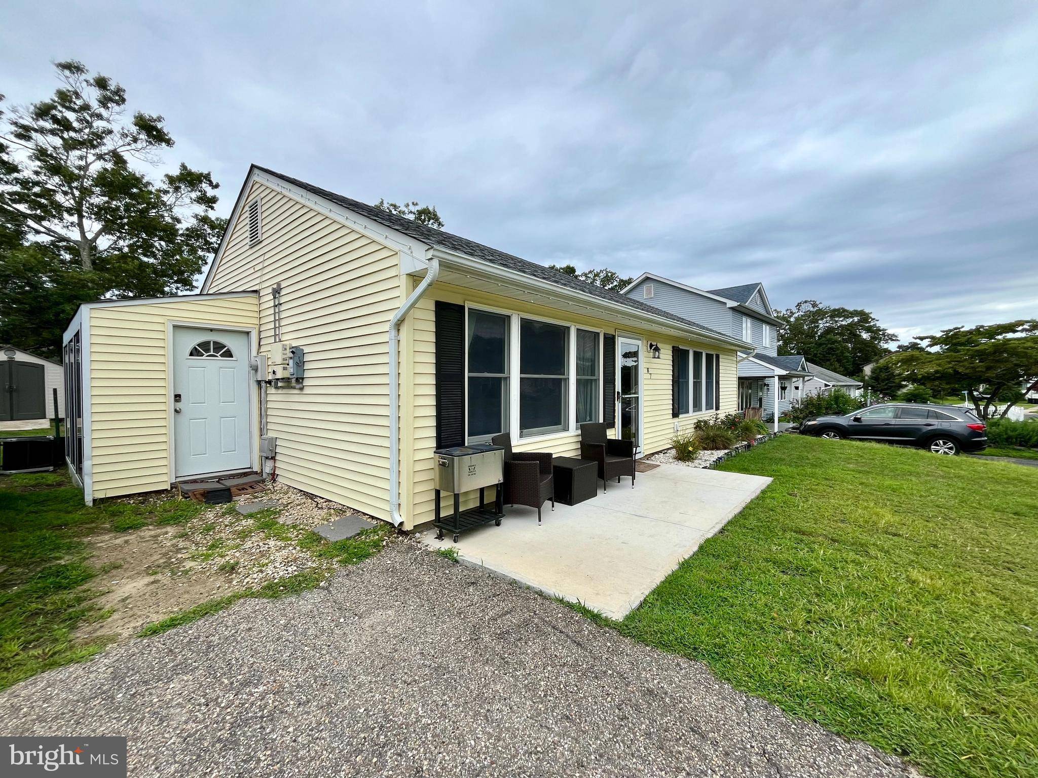 Barnegat, NJ 08005,87 VILLAGE DR