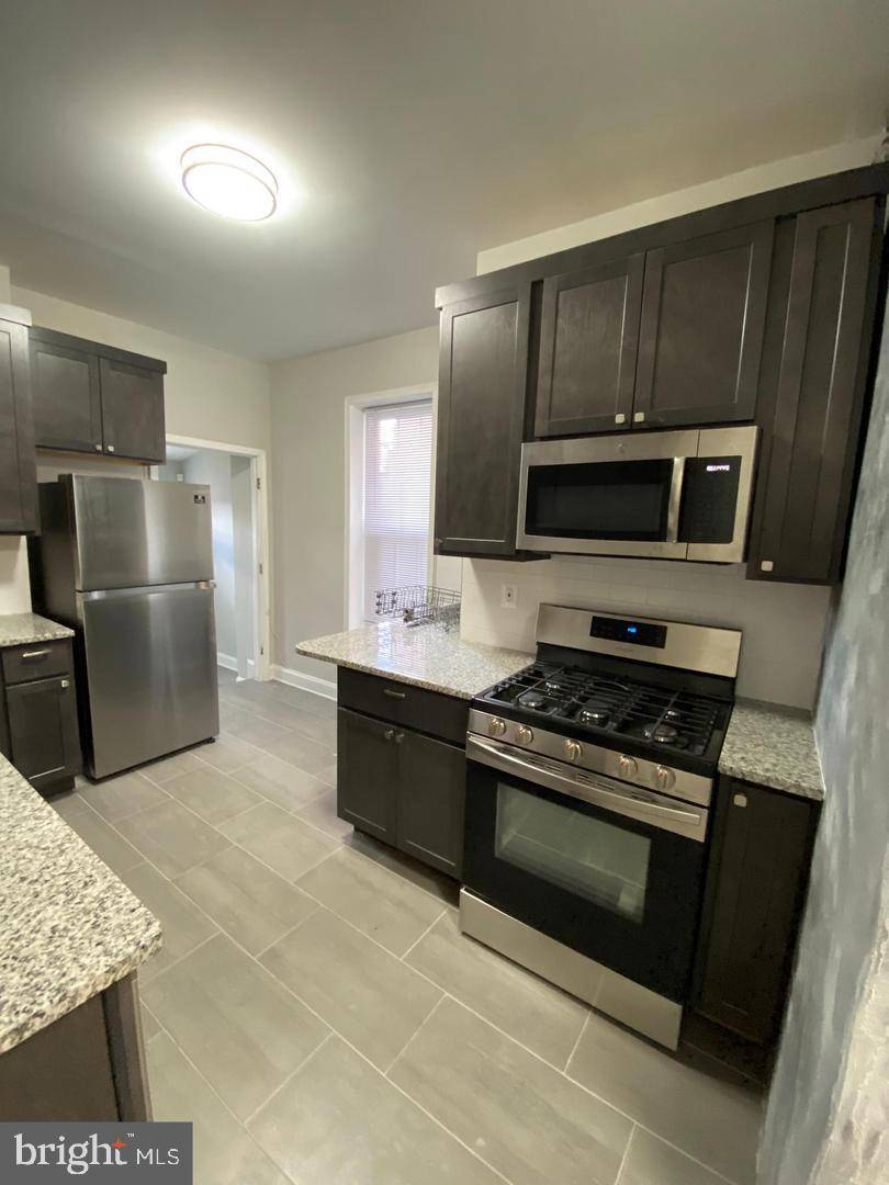 Baltimore, MD 21218,325 E 21ST ST