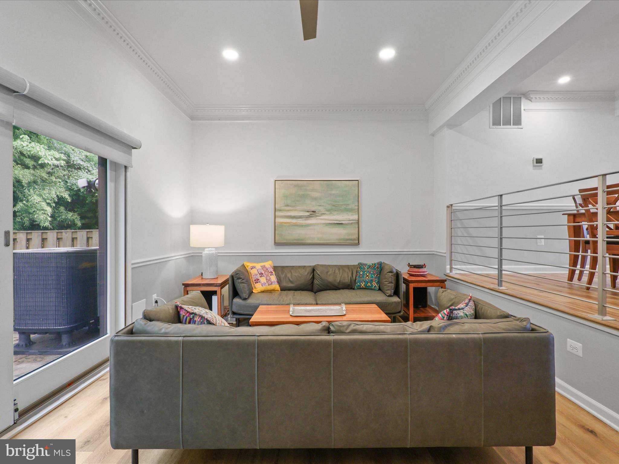 Oakton, VA 22124,2848 JERMANTOWN RD