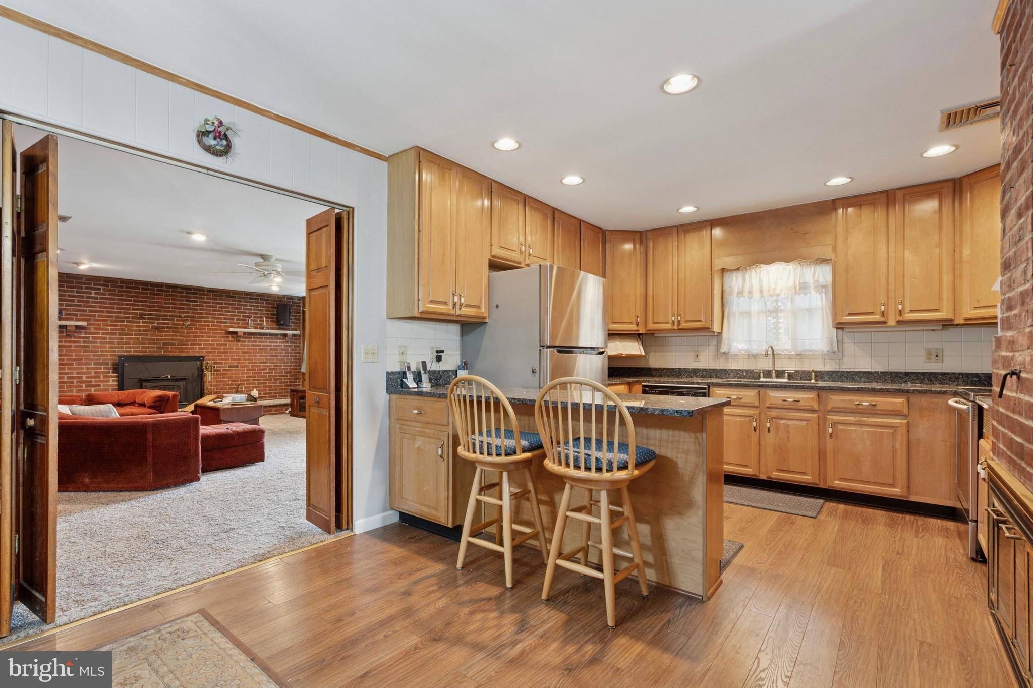 Levittown, PA 19057,12 OLD POND RD