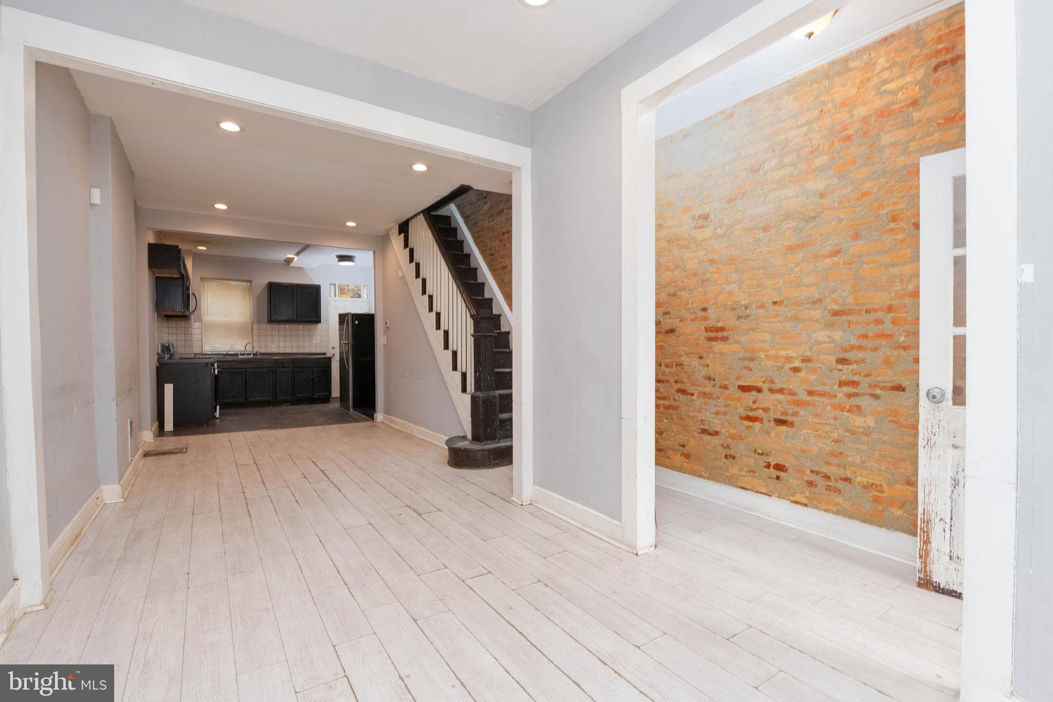 Baltimore, MD 21223,2541 HOLLINS ST