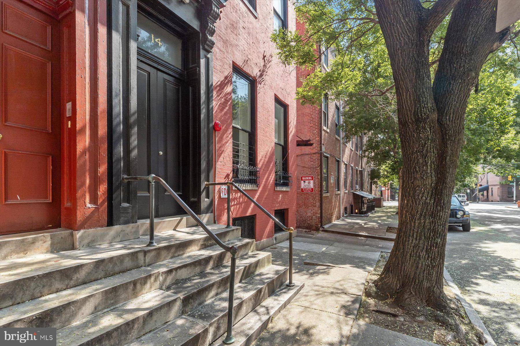 Baltimore, MD 21202,14 E READ ST