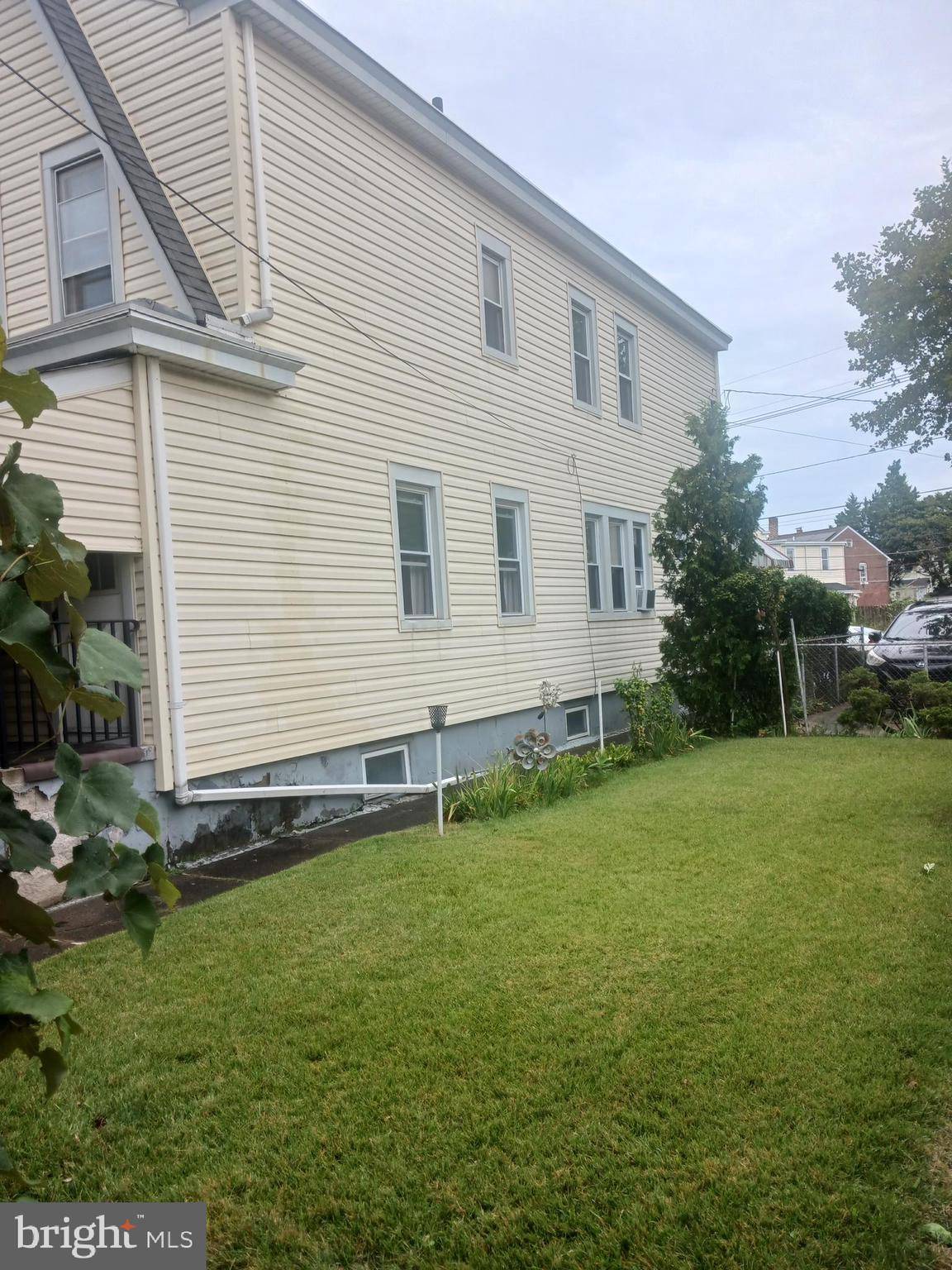 Trenton, NJ 08610,129 VROOM ST