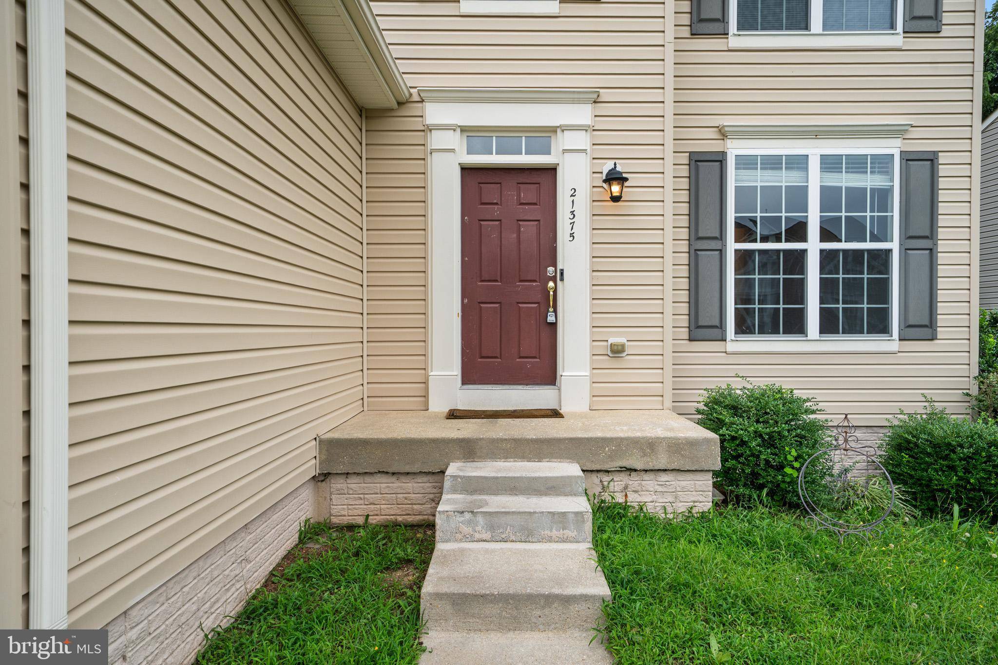 Lexington Park, MD 20653,21375 LOOKOUT DR