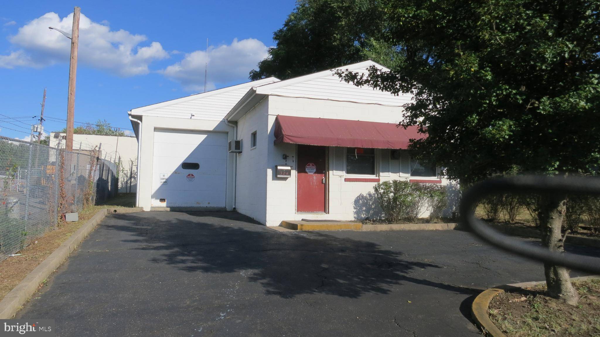 Ewing Twp, NJ 08638,322 ROBBINS AVE