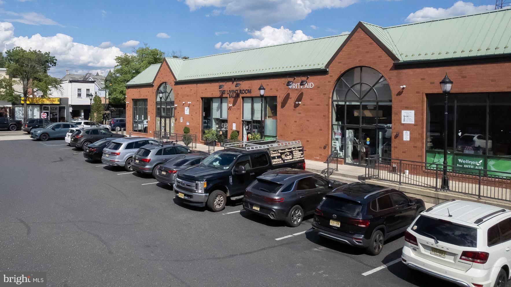 Collingswood, NJ 08108,664--668 HADDON AVE