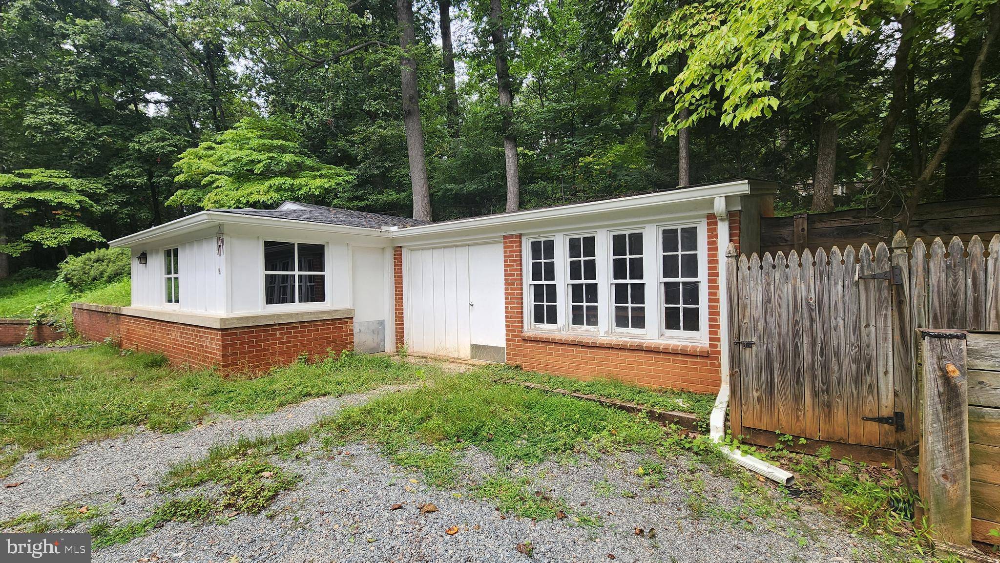 Rockville, MD 20850,9801 WATTS BRANCH DR