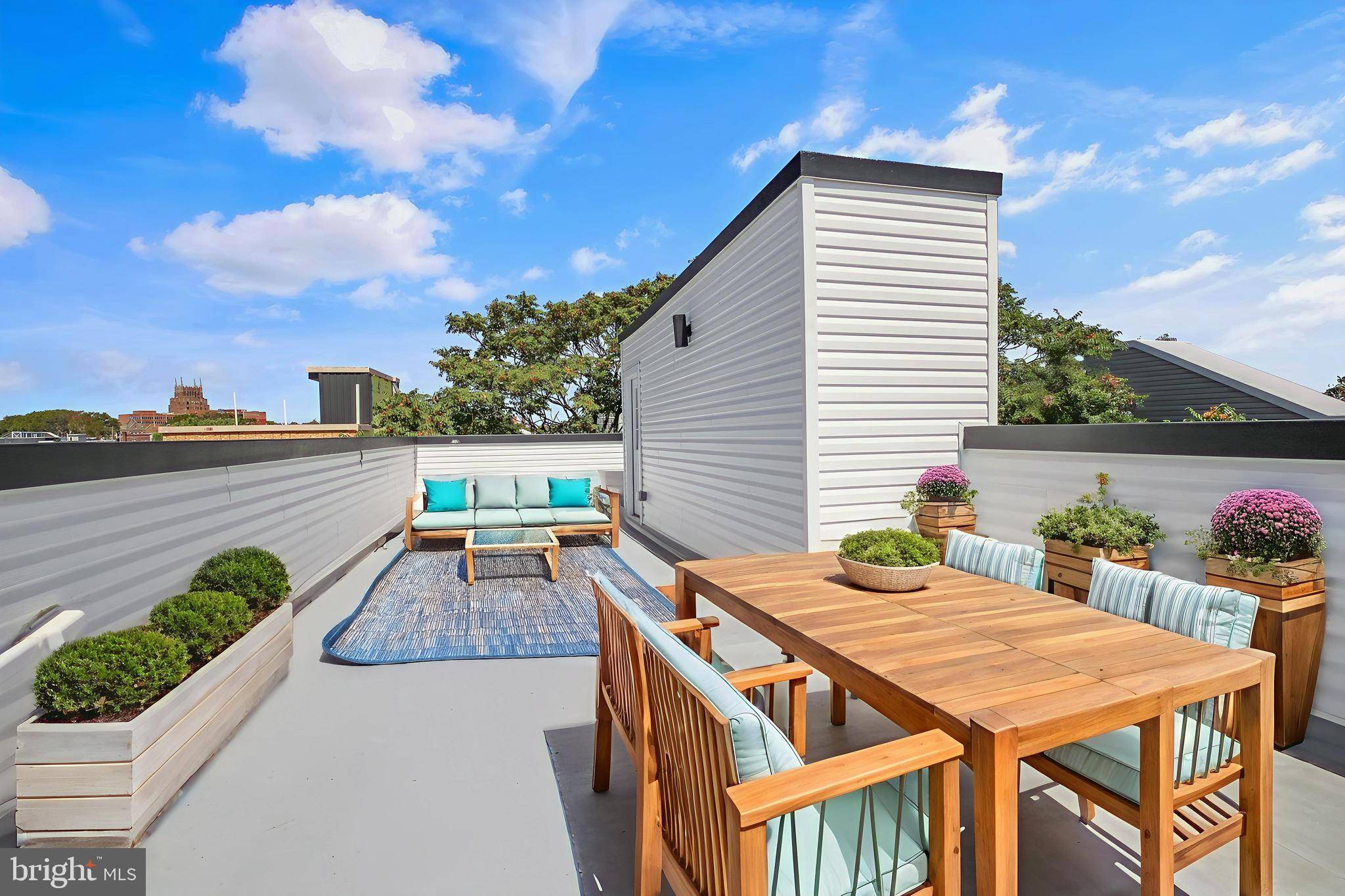 Philadelphia, PA 19125,2670 BRADDOCK ST