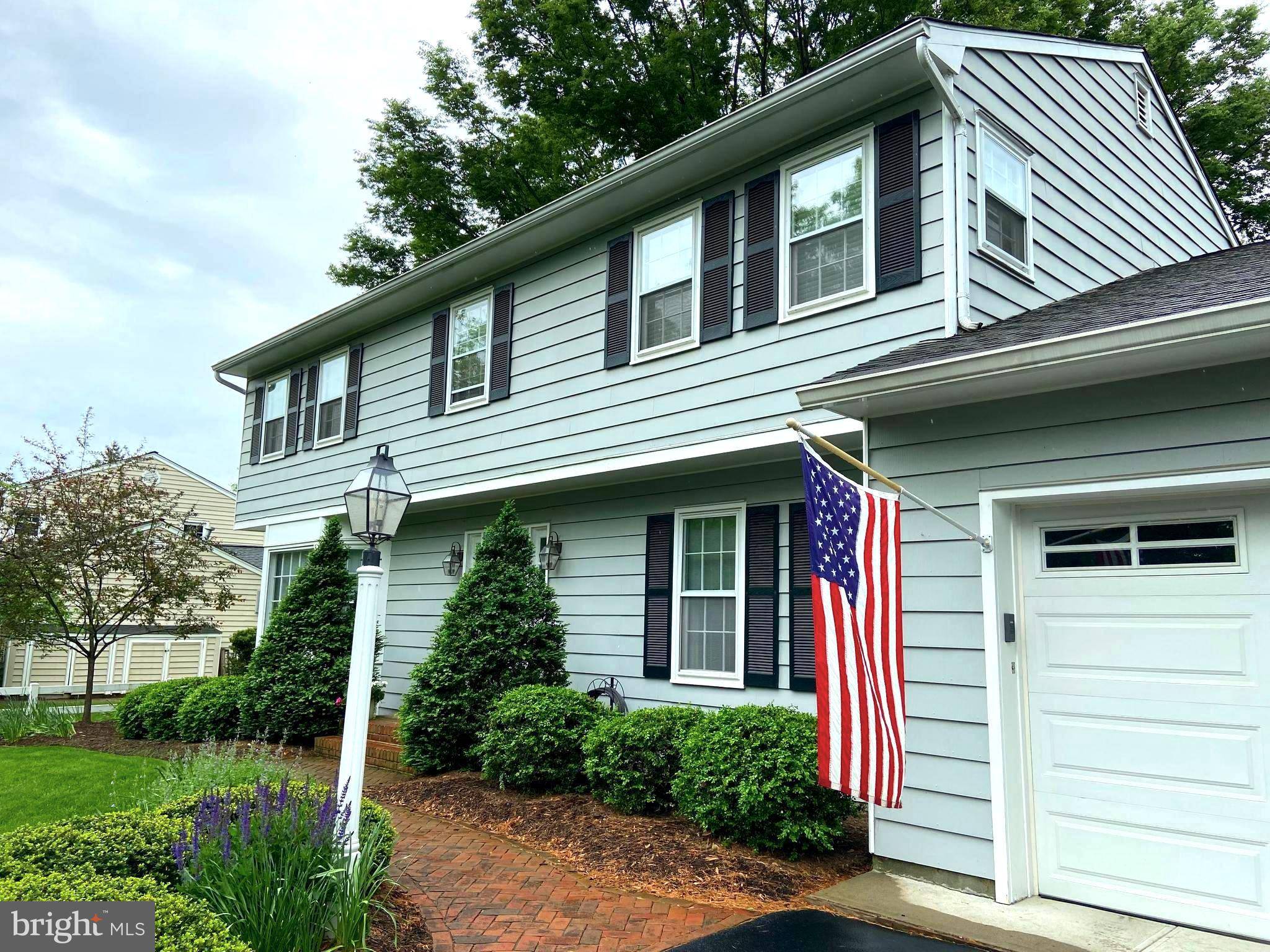 Princeton Junction, NJ 08550,20 BERKSHIRE DR