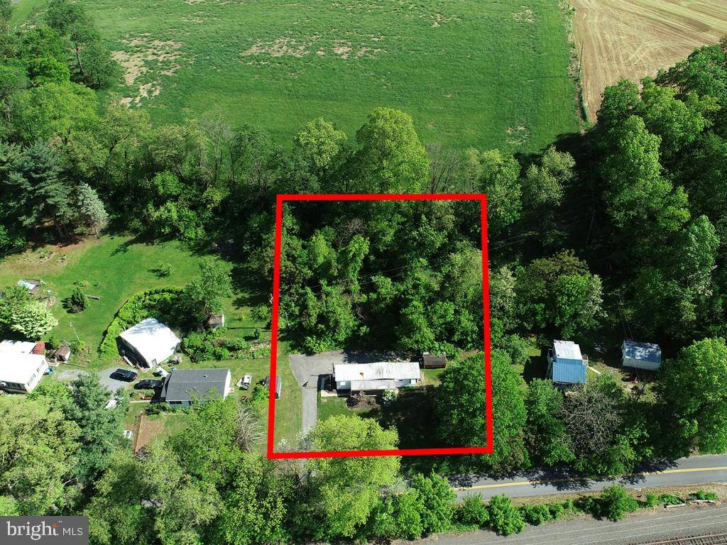 Columbia, PA 17512,3806 LOCUST GROVE RD