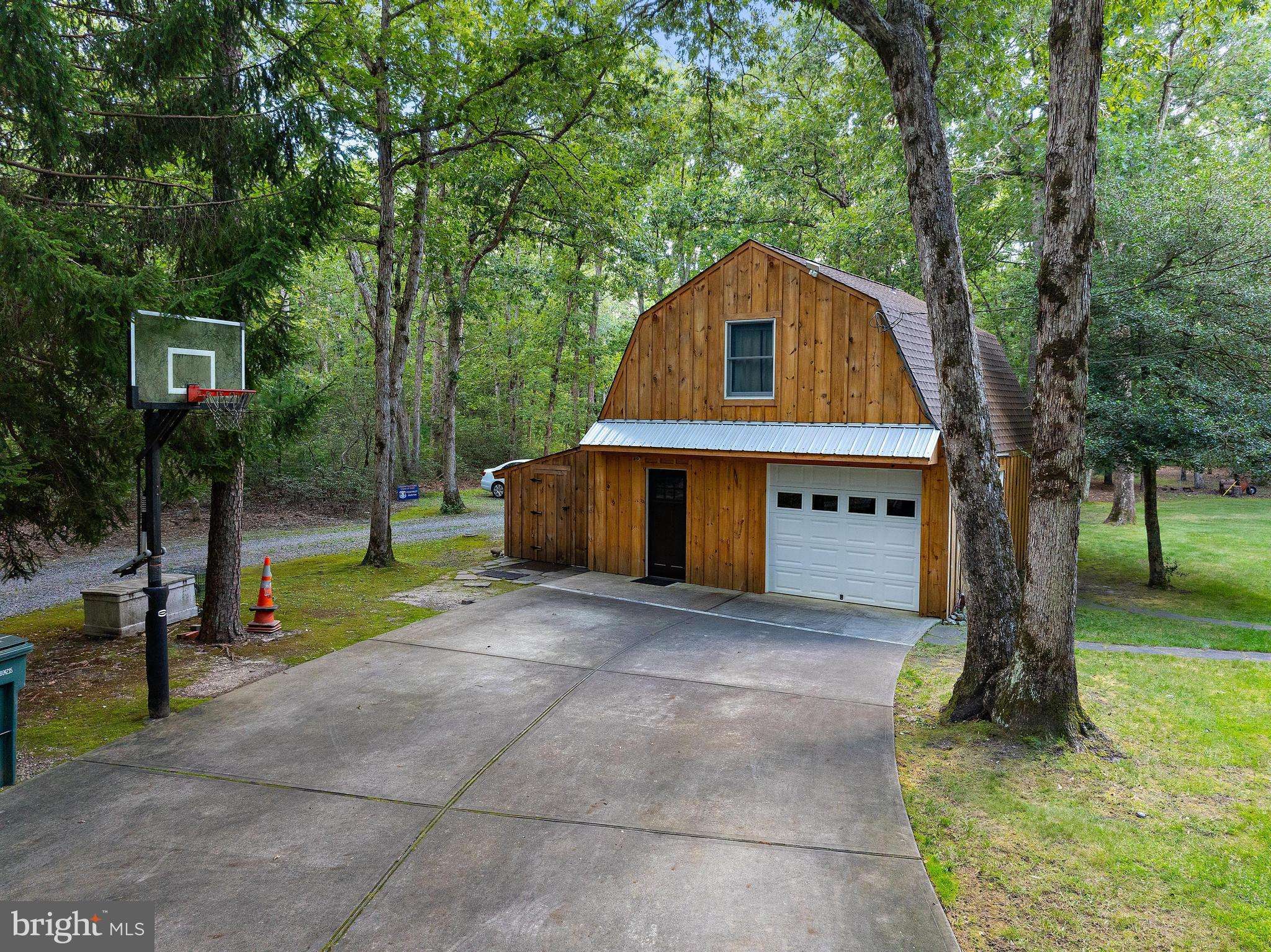 Little Egg Harbor Twp, NJ 08087,739 NUGENTOWN RD