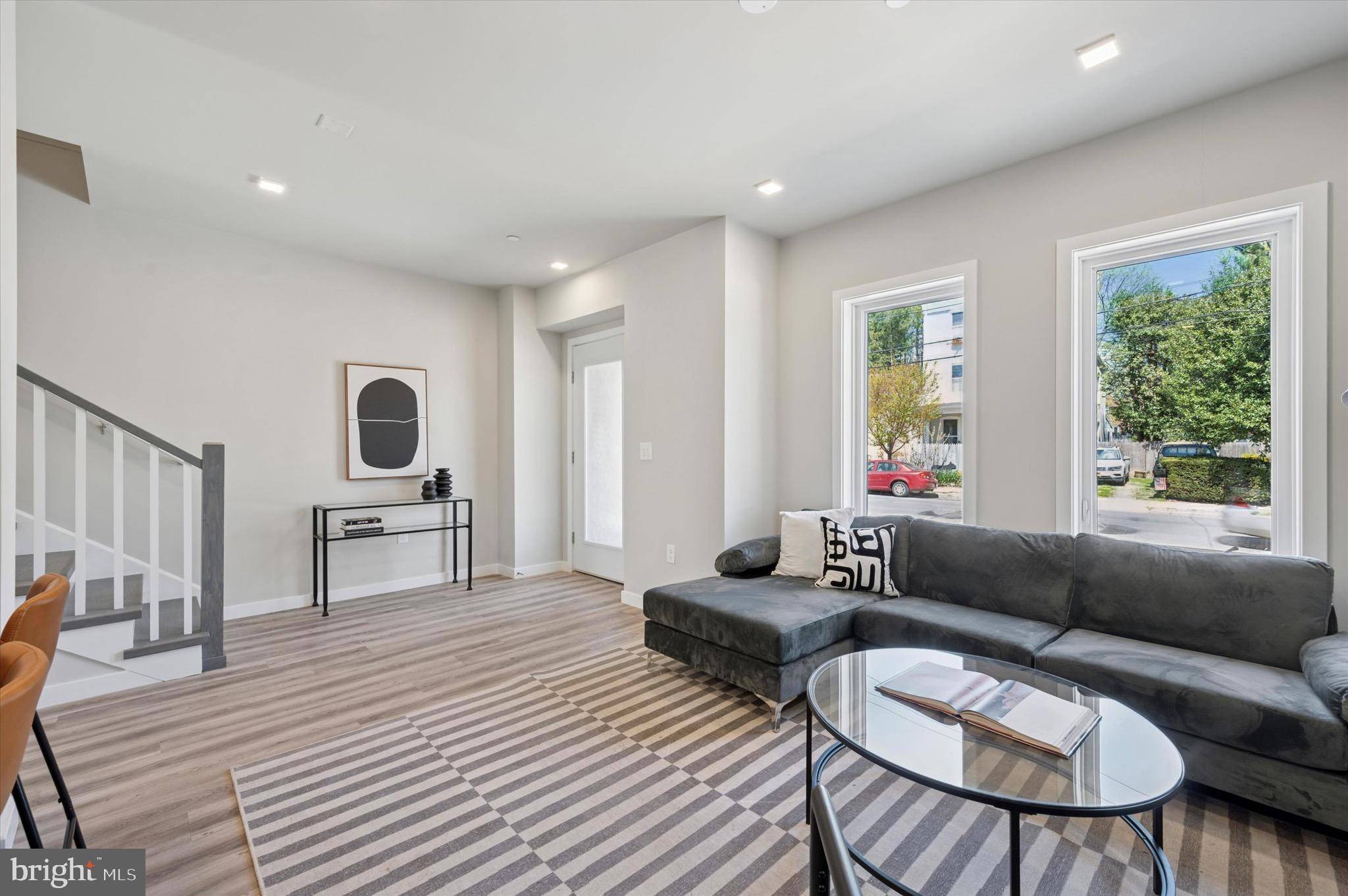 Philadelphia, PA 19128,623 SHAWMONT AVE