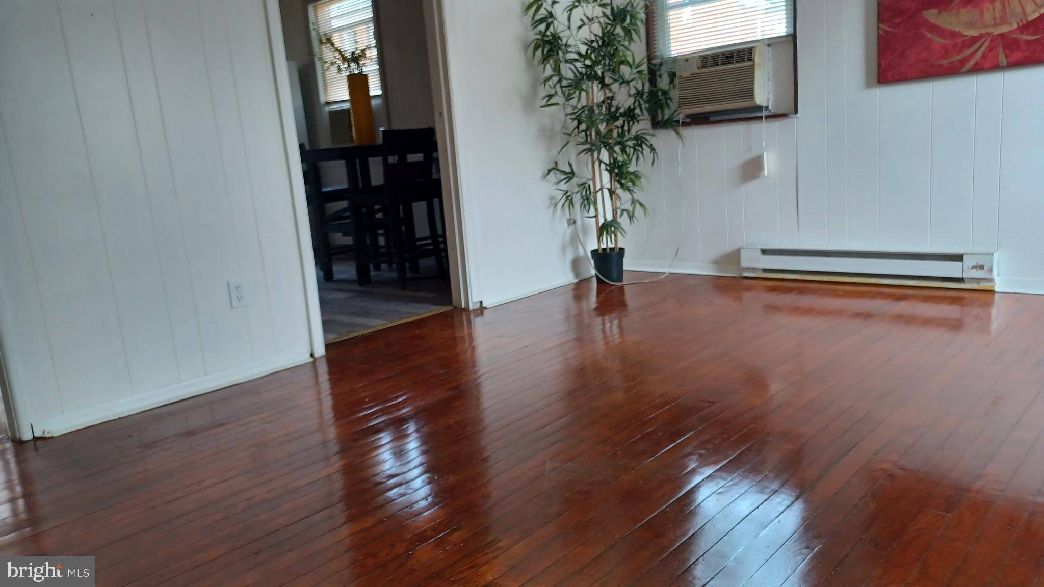 Baltimore, MD 21206,4301 SEIDEL AVE