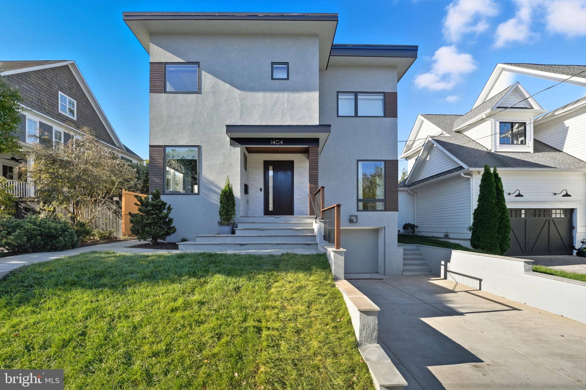 Arlington, VA 22201,1404 N HERNDON ST