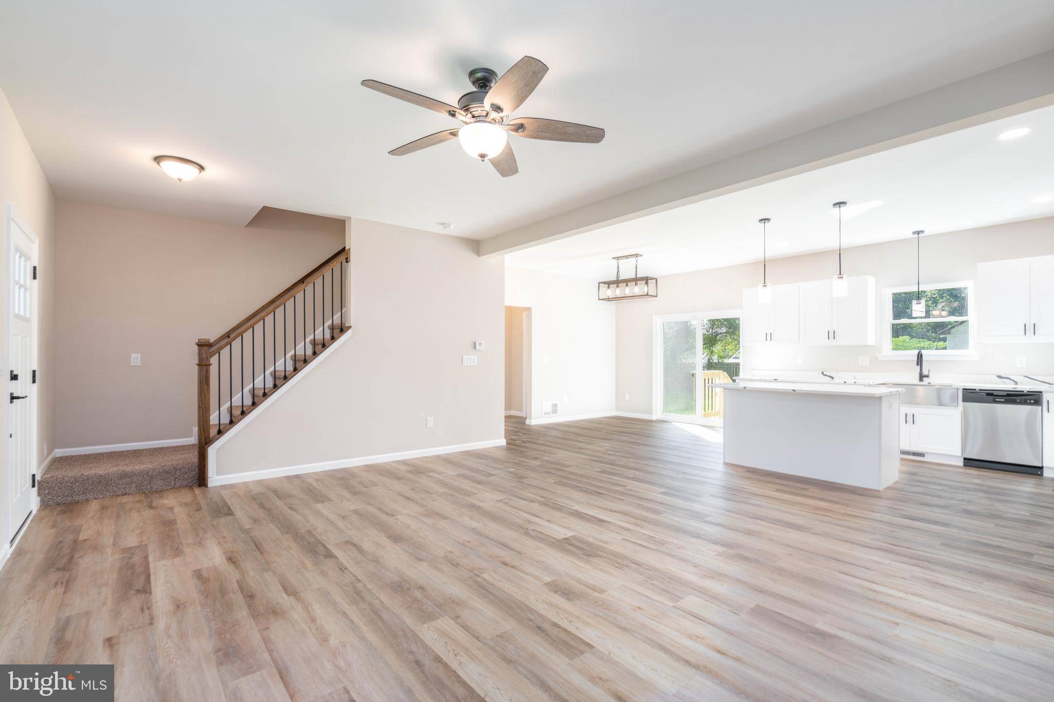 Egg Harbor Township, NJ 08234,203 MAPLE AVE