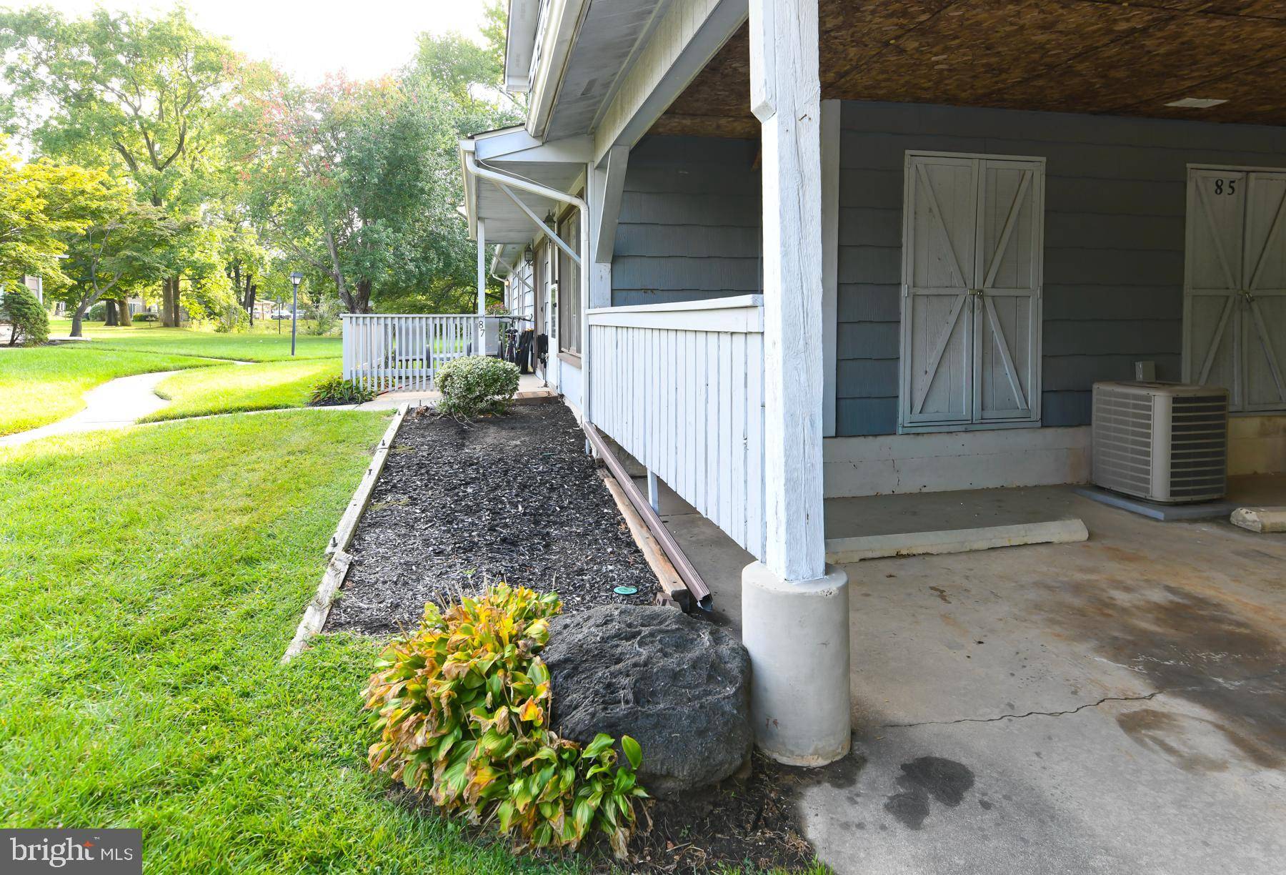 West Deptford, NJ 08066,87 WOODWAY DR