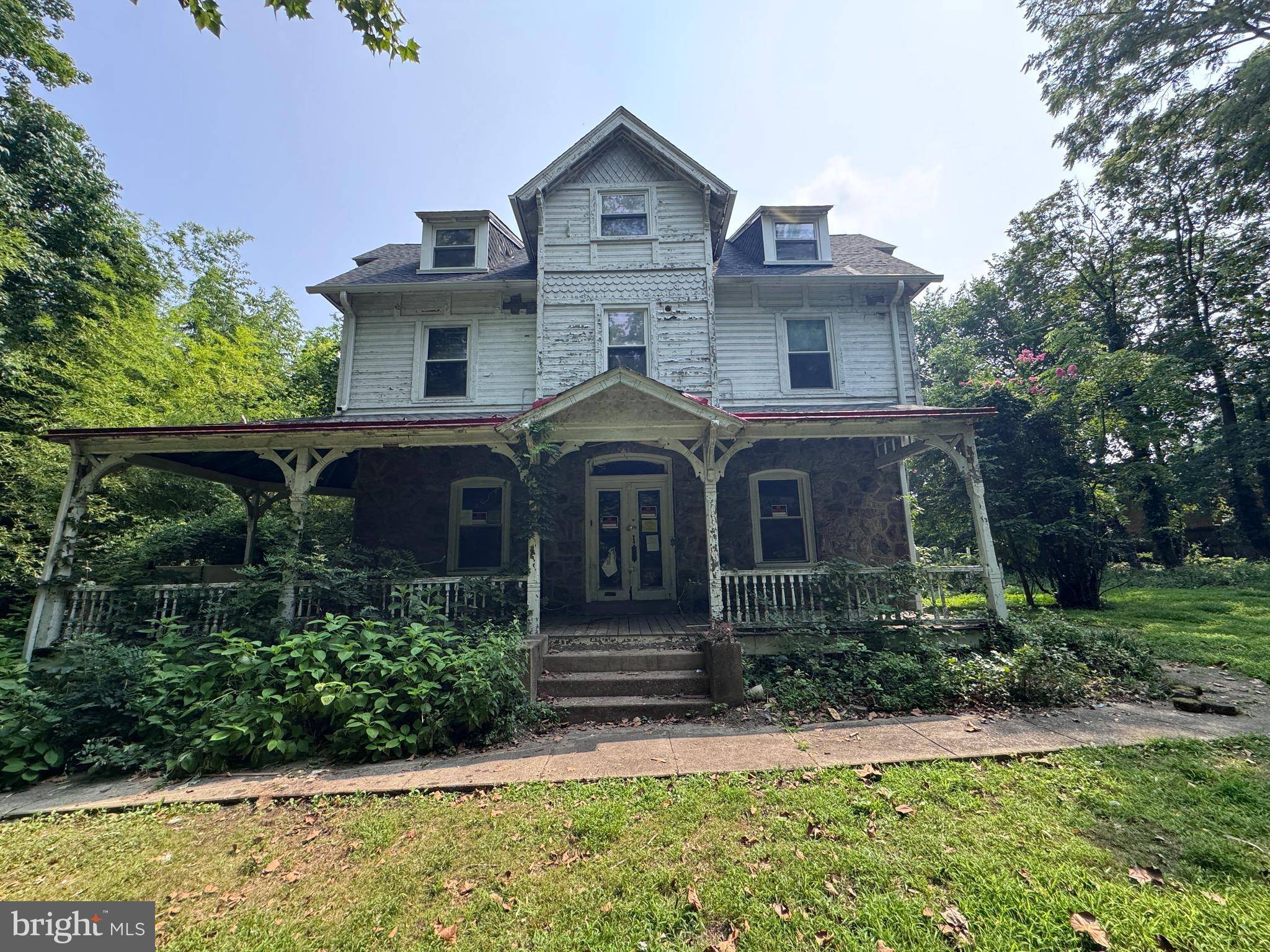 Lansdowne, PA 19050,135 S LANSDOWNE AVE